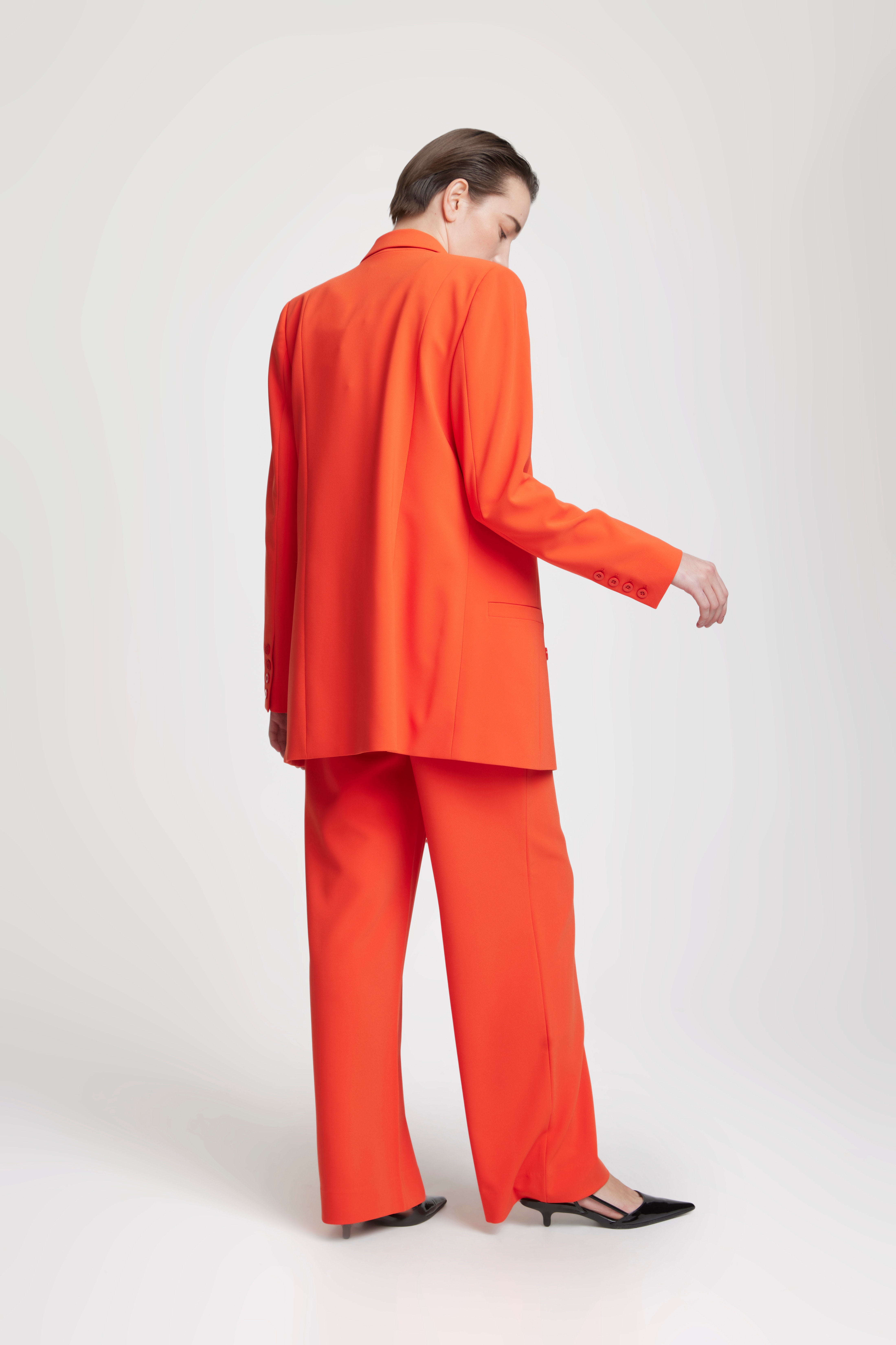 JoelleGZ Blazer LOOKBOOK BACK 10906376-181559