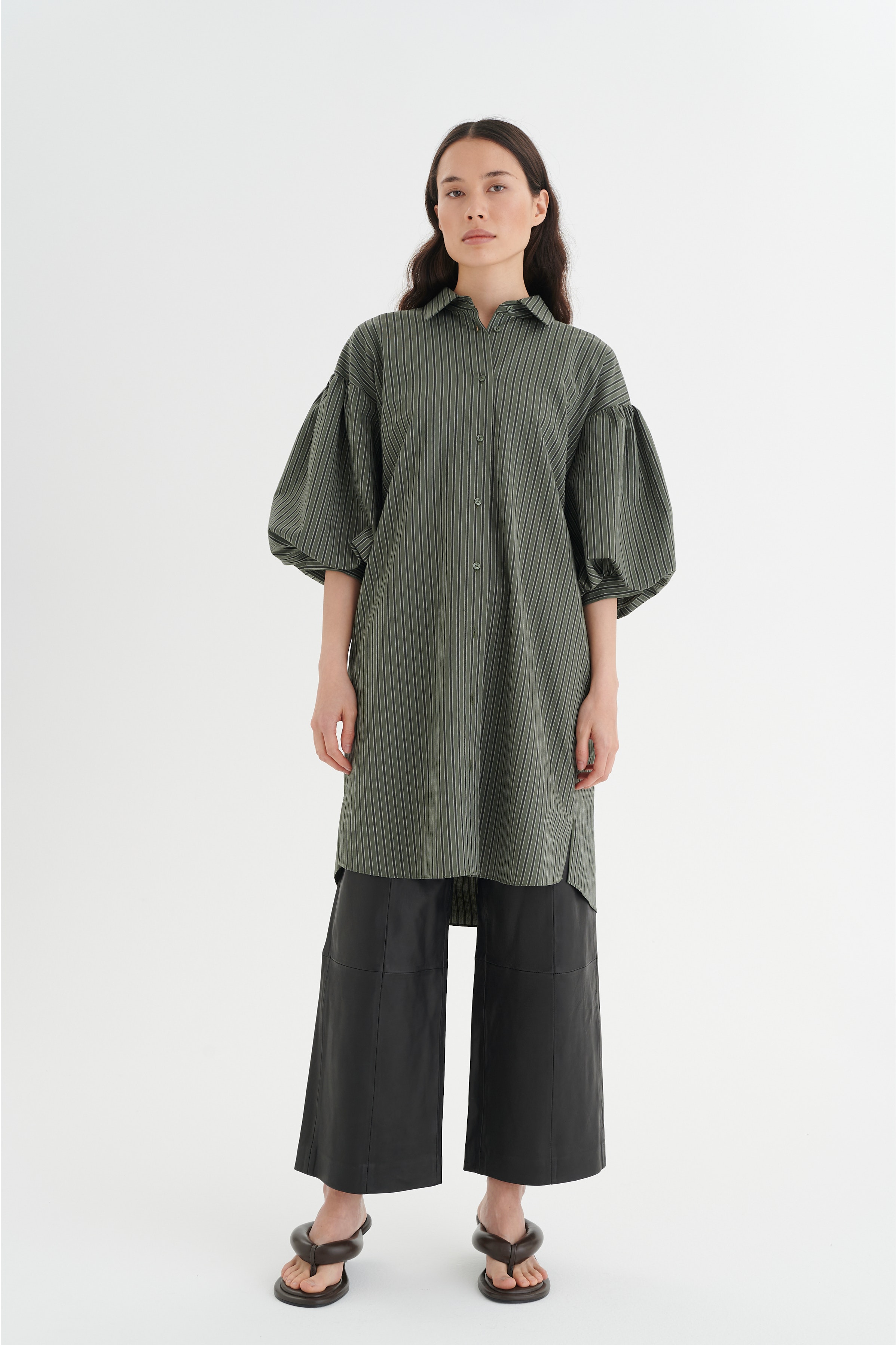 YokoIW Kjole LOOKBOOK FRONT 30106415-300820