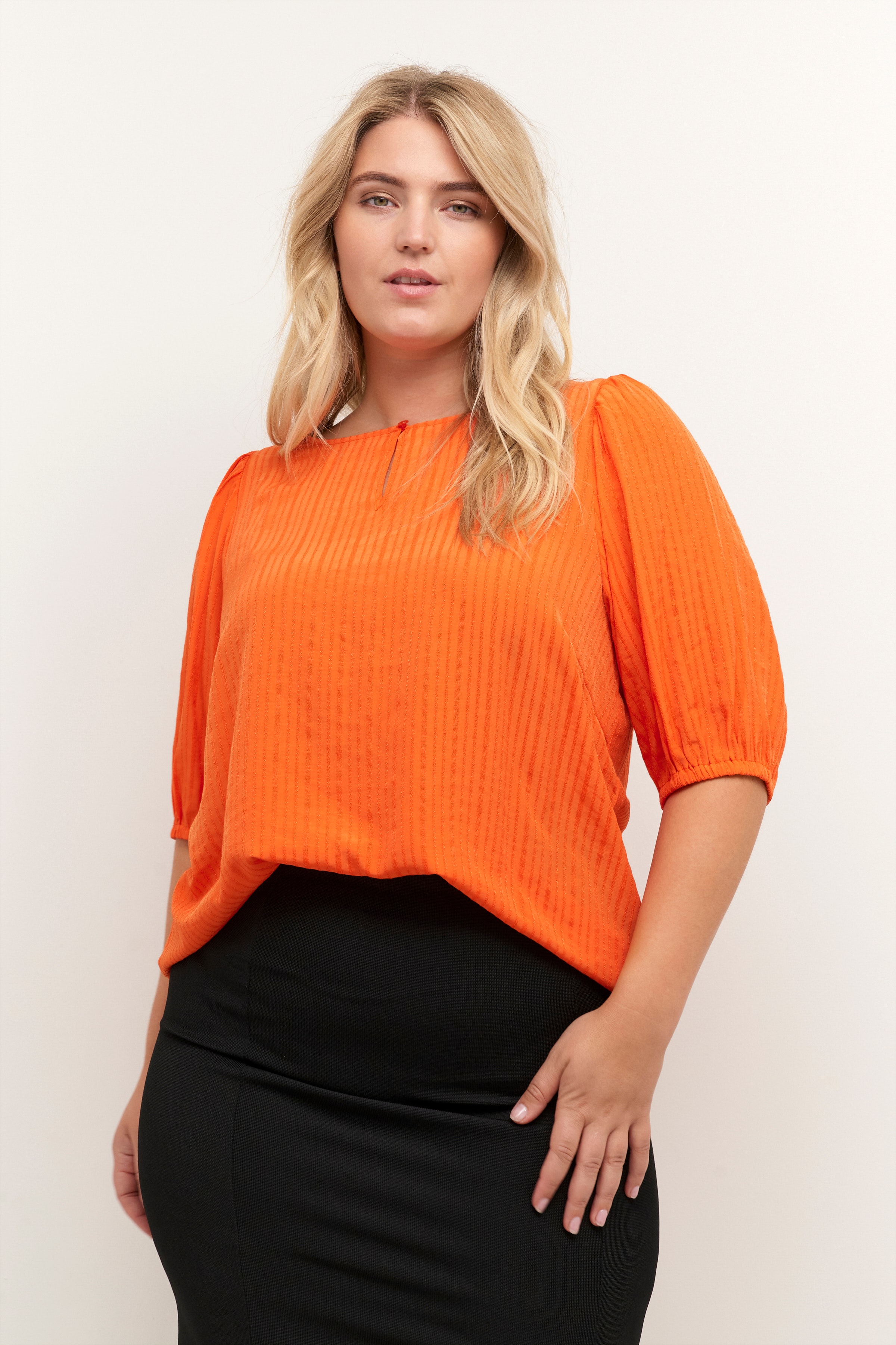 KCsilje Bluse LOOKBOOK FRONT 10581444-161362