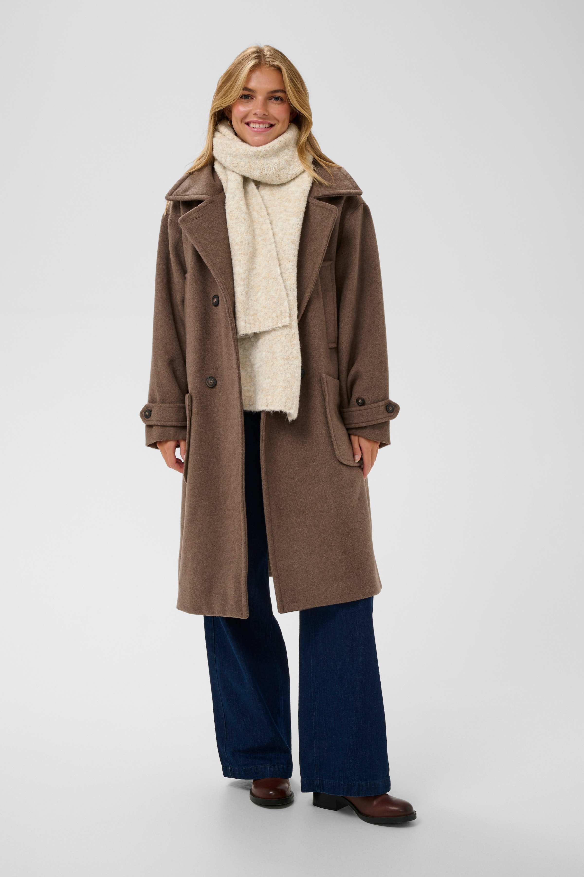 AgitaSZ Tørklæde LOOKBOOK FRONT 30514175-130403