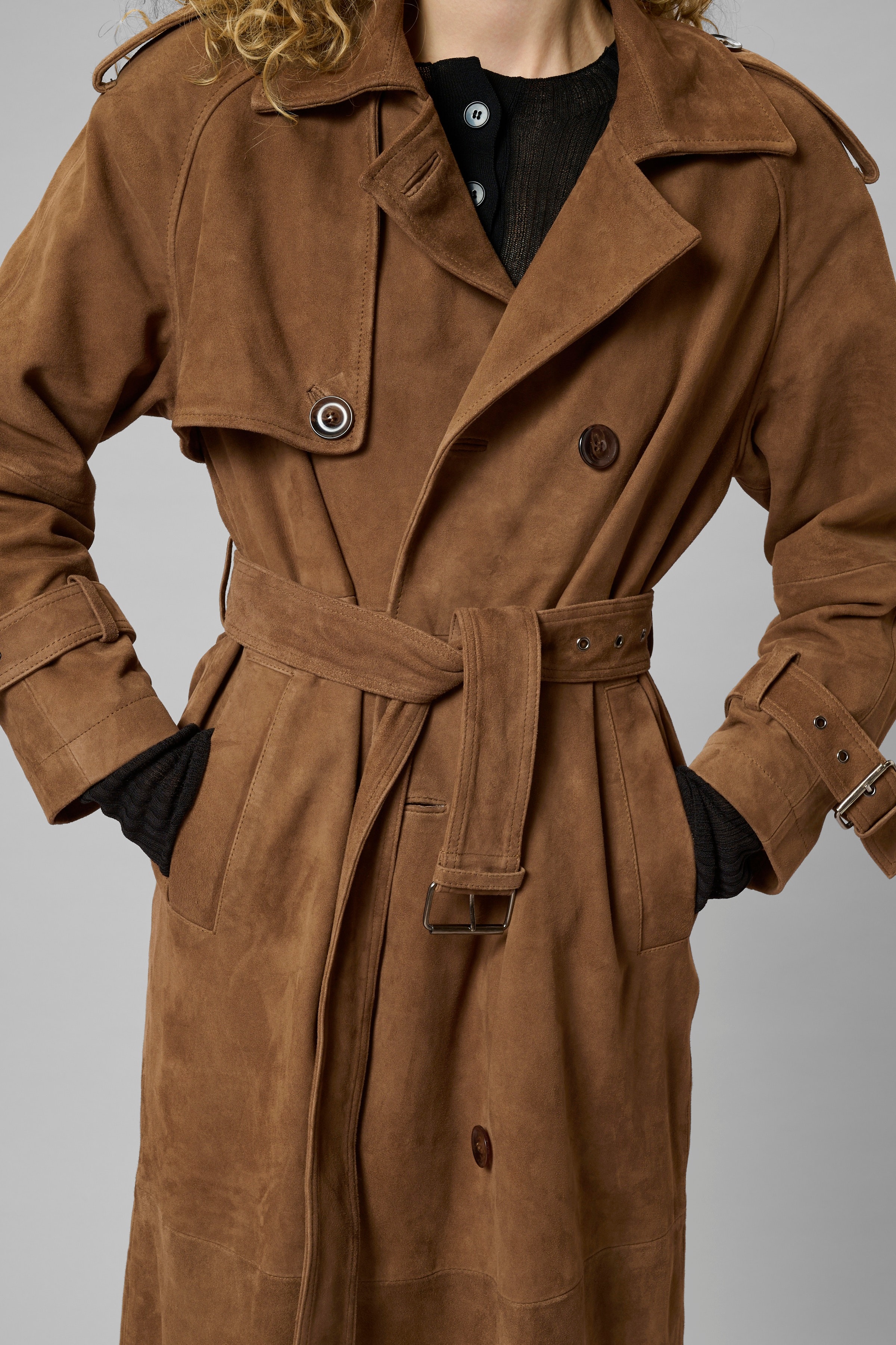 TaraMW Suède trenchcoat LOOKBOOK DETAIL 10704830-108673