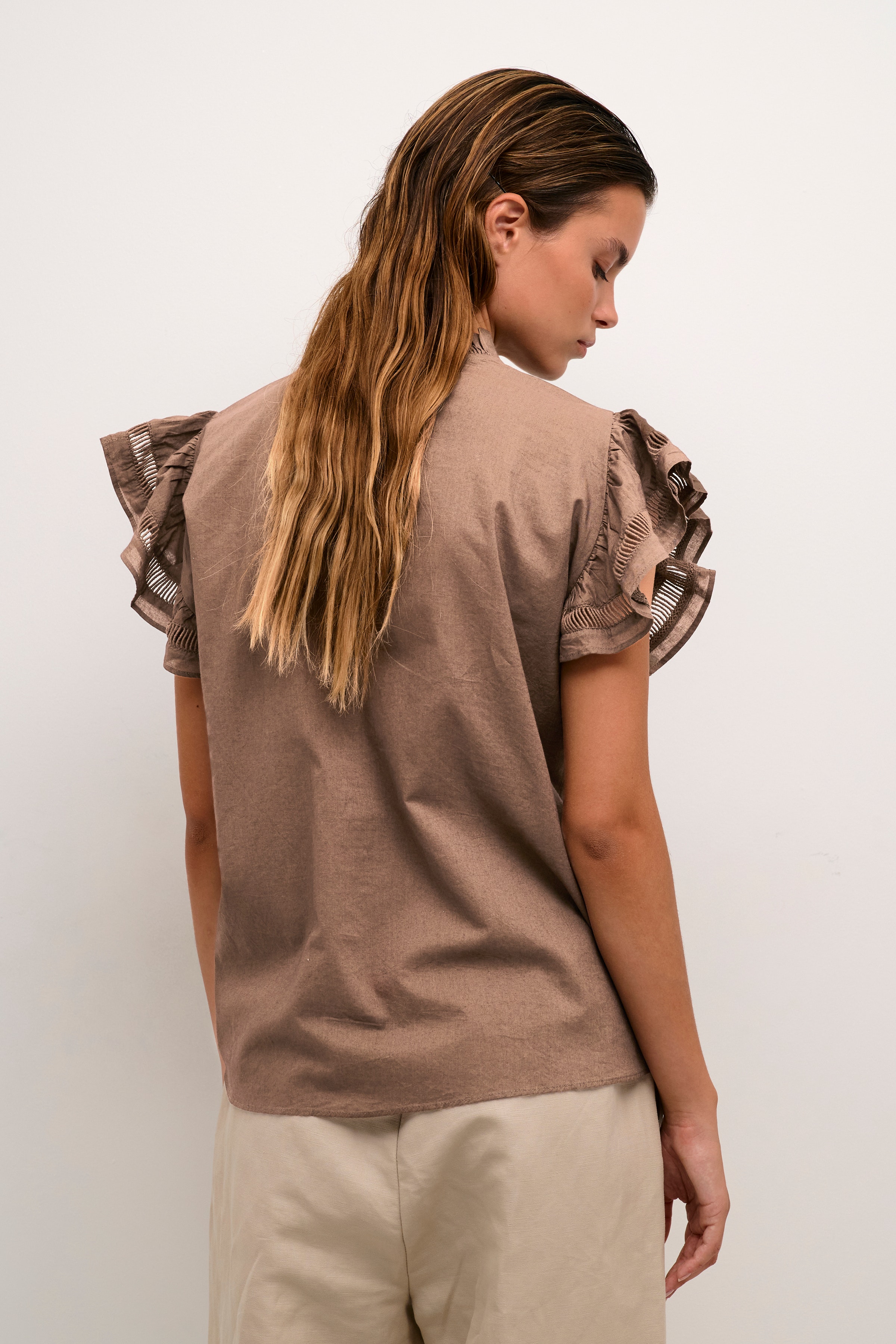 OmmiKB Blouse LOOKBOOK BACK 10104993-190809