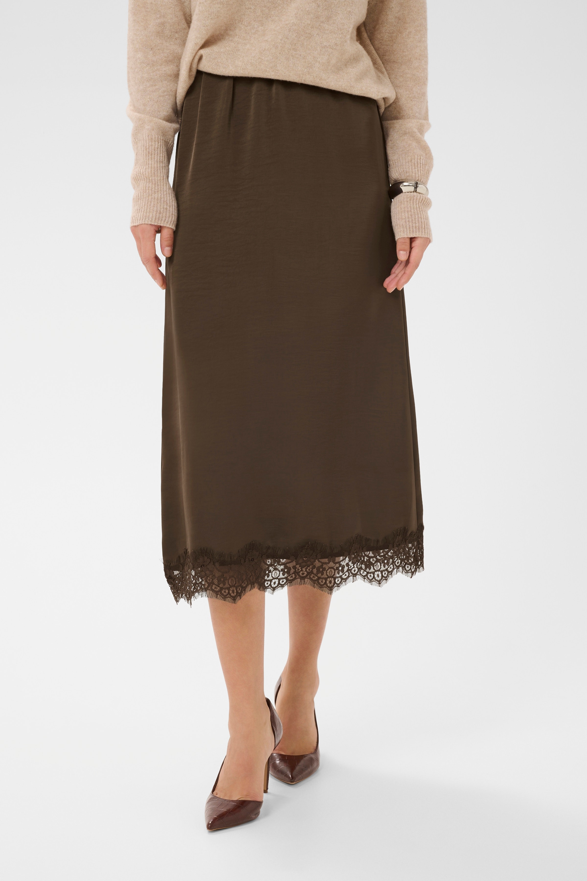 KAthilde Skirt LOOKBOOK FRONT 10512262-109962