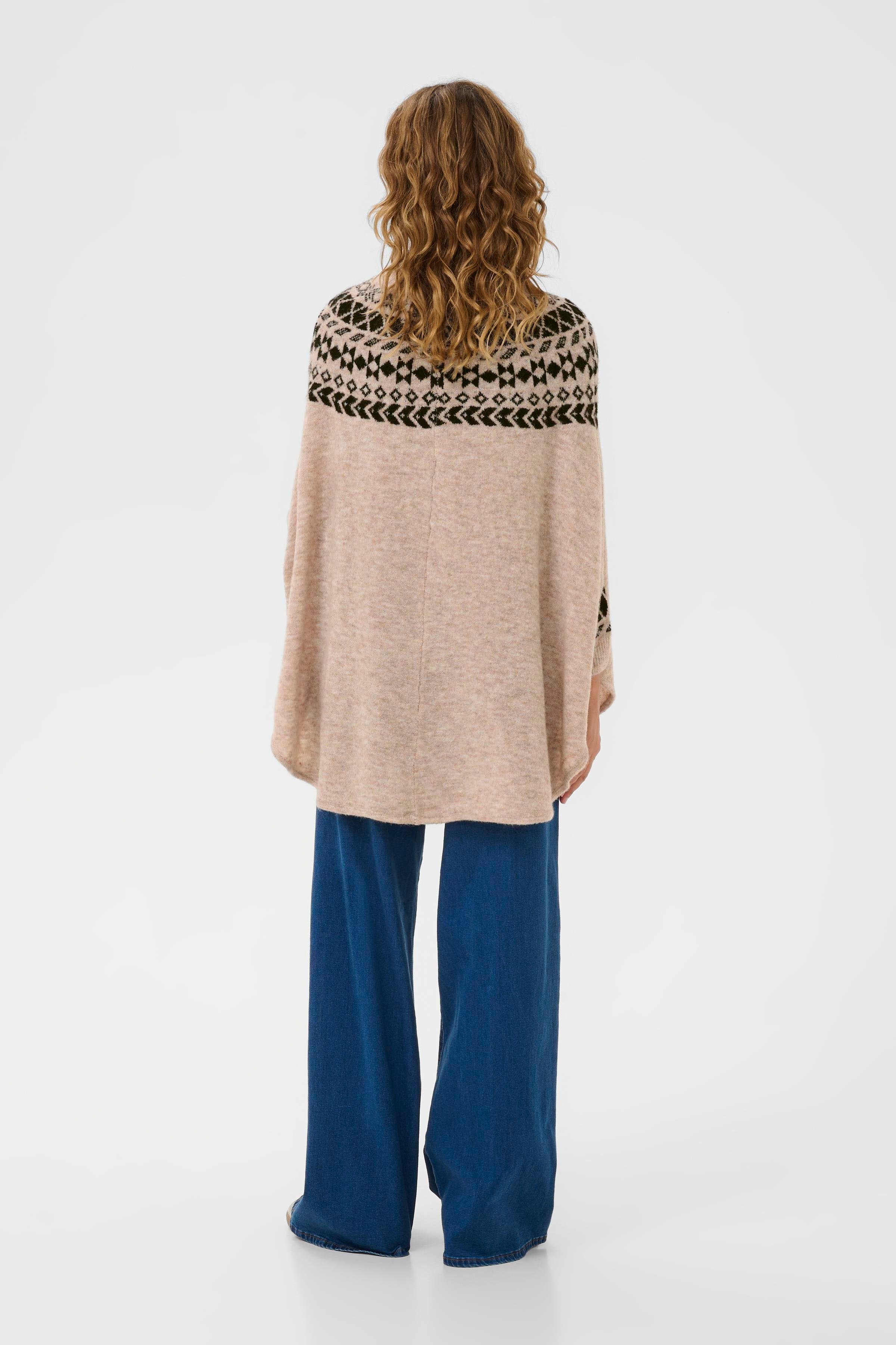 CRCherrie Poncho LOOKBOOK BACK 10615072-106445