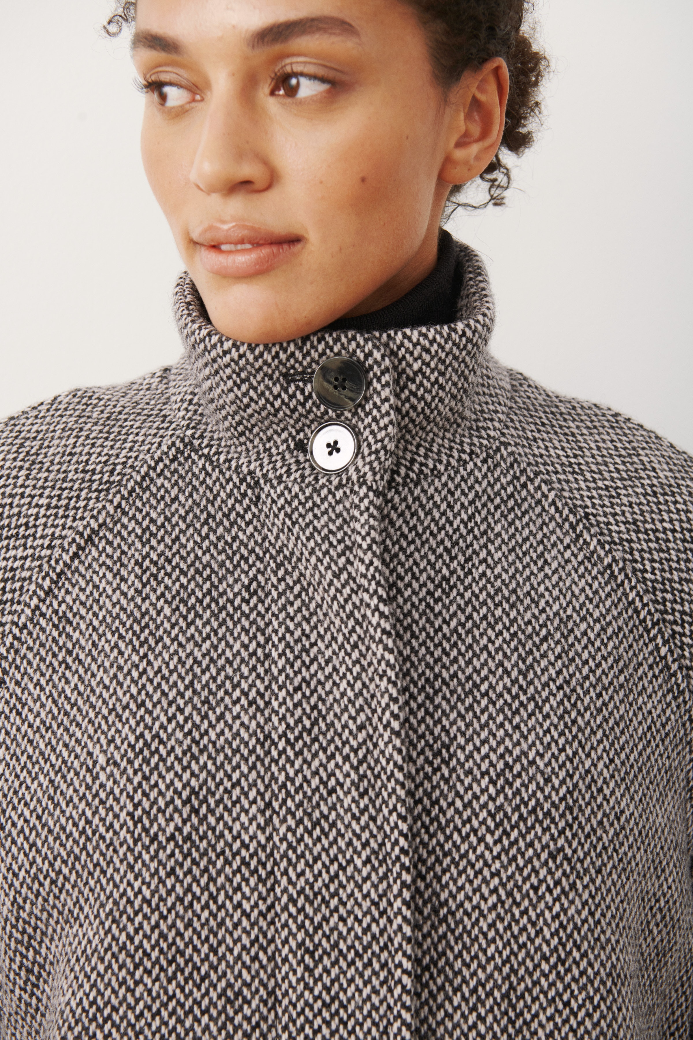 KarinPW Ytterplagg LOOKBOOK DETAIL 30306105-300805