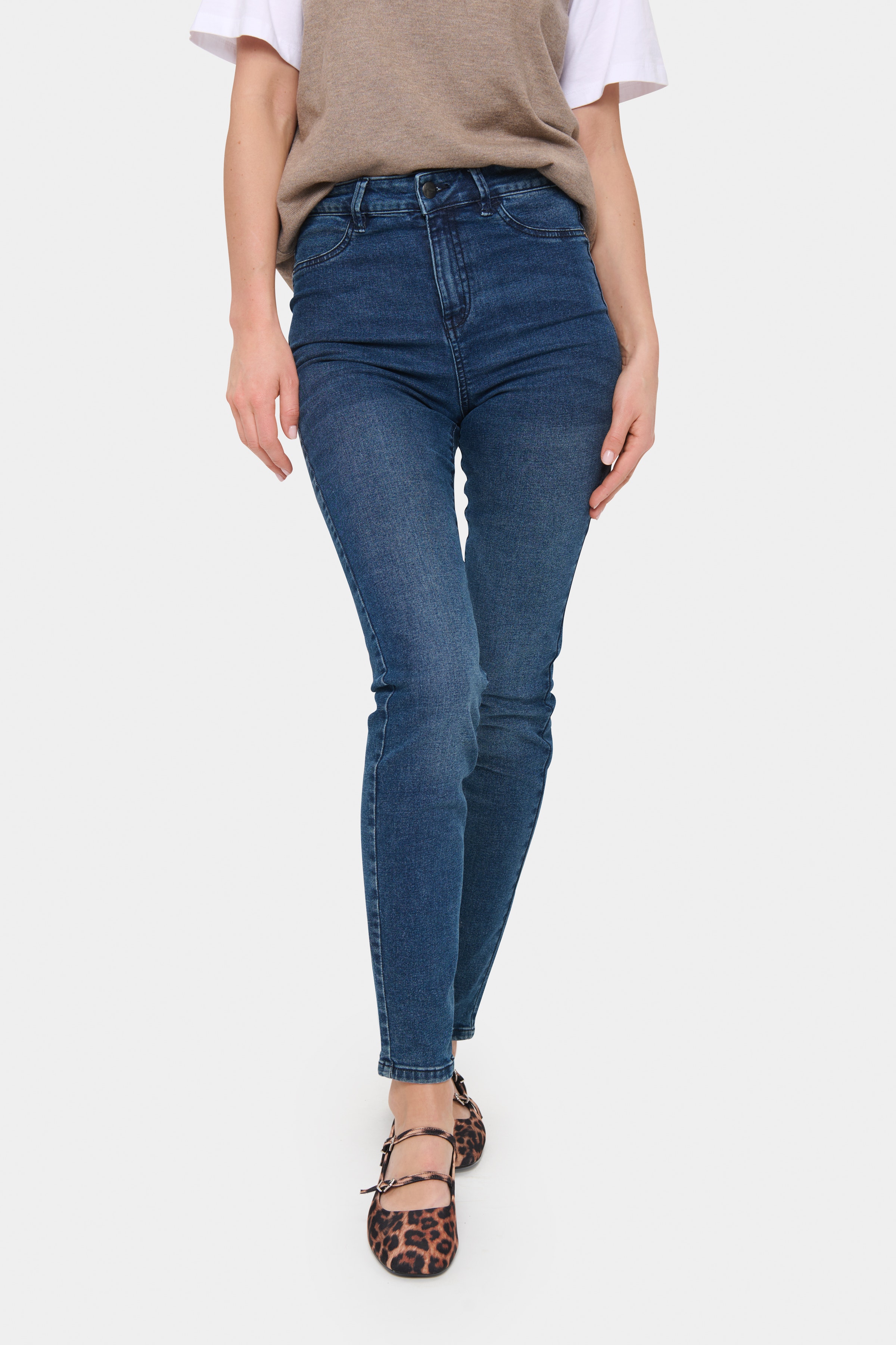 TinnaSZ Jeans LOOKBOOK FRONT 30510166-510D