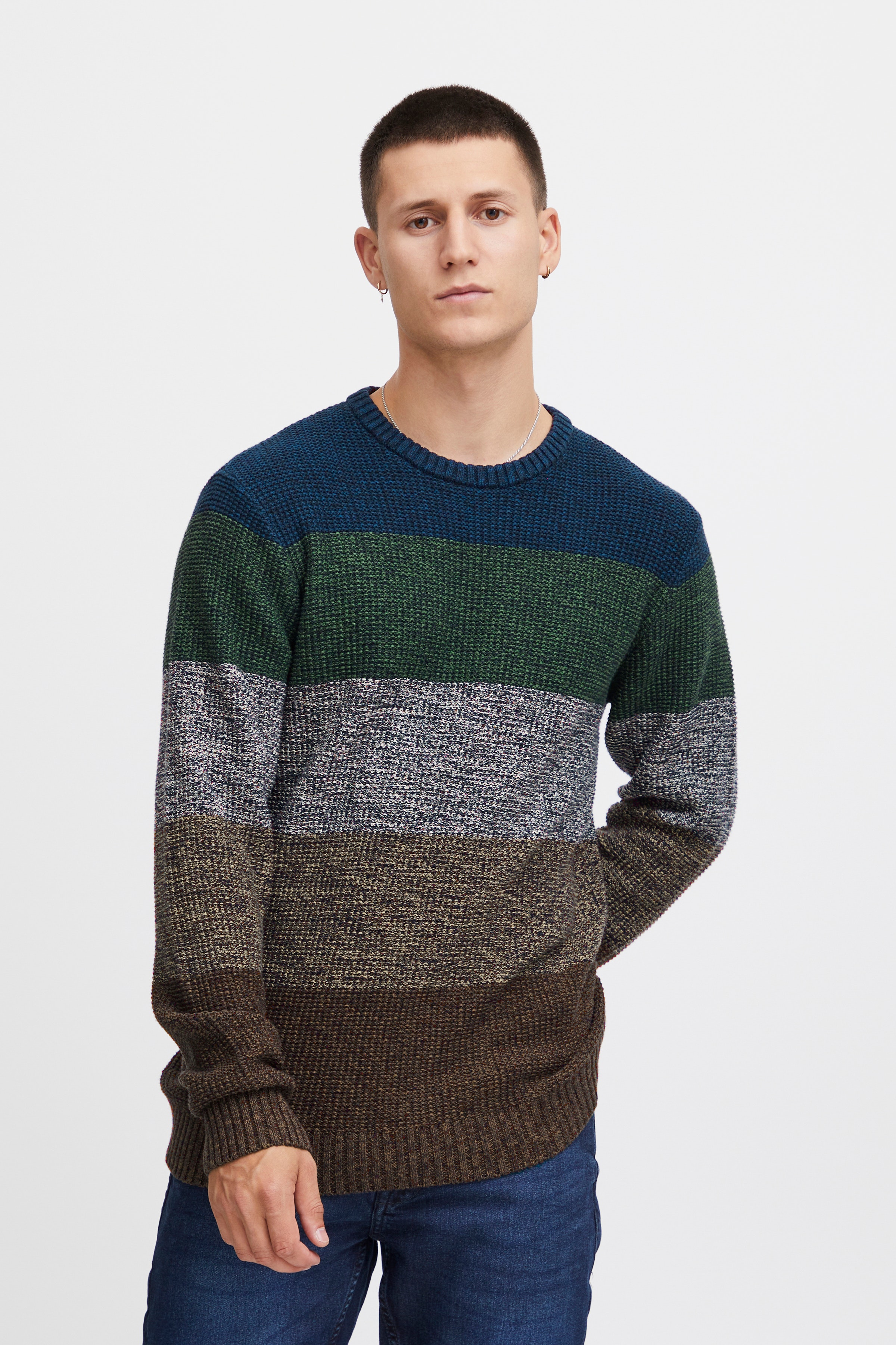 Knitted pullover LOOKBOOK FRONT 20716092-194024