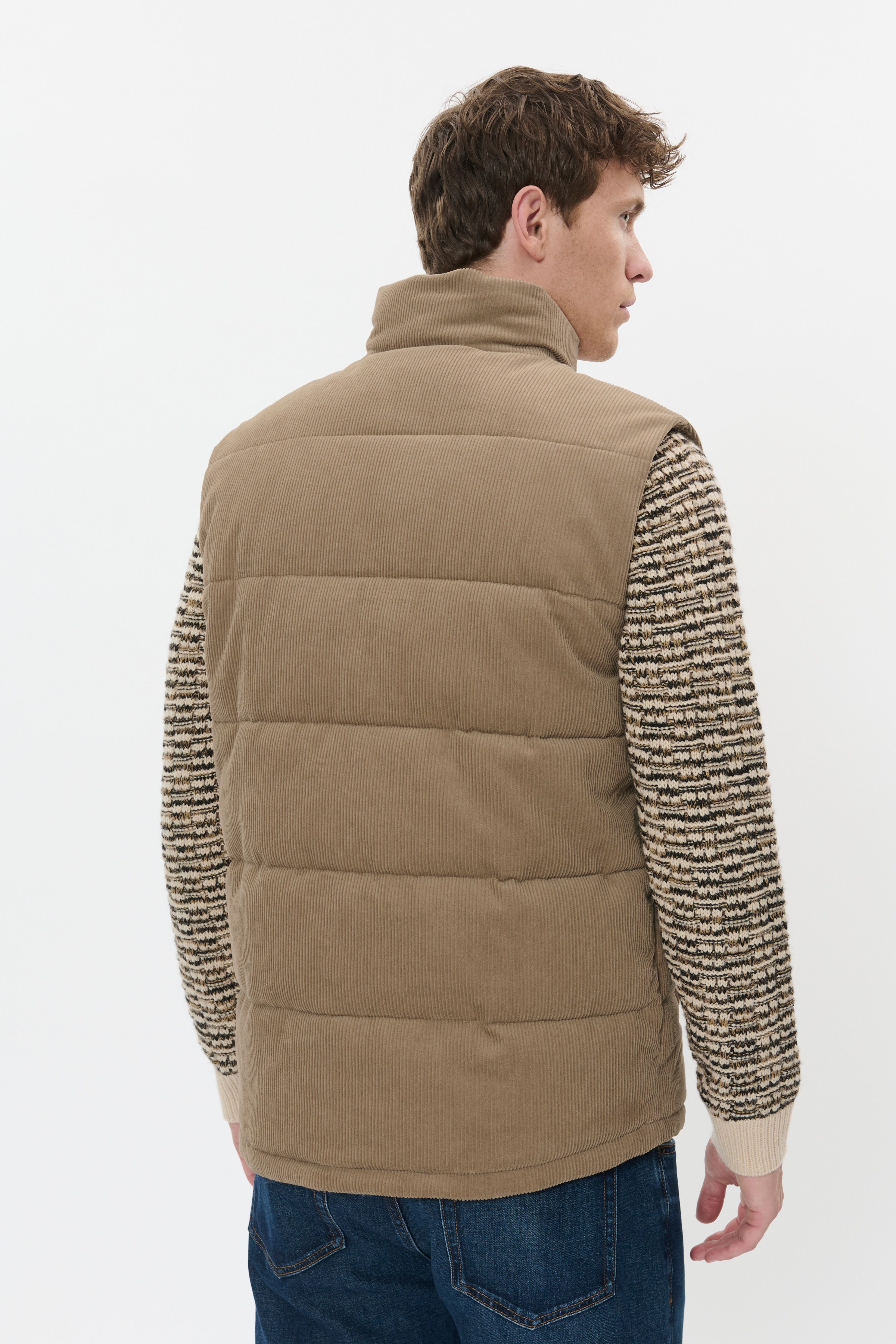 MAbroxa Warm vest LOOKBOOK BACK 30208574-171320