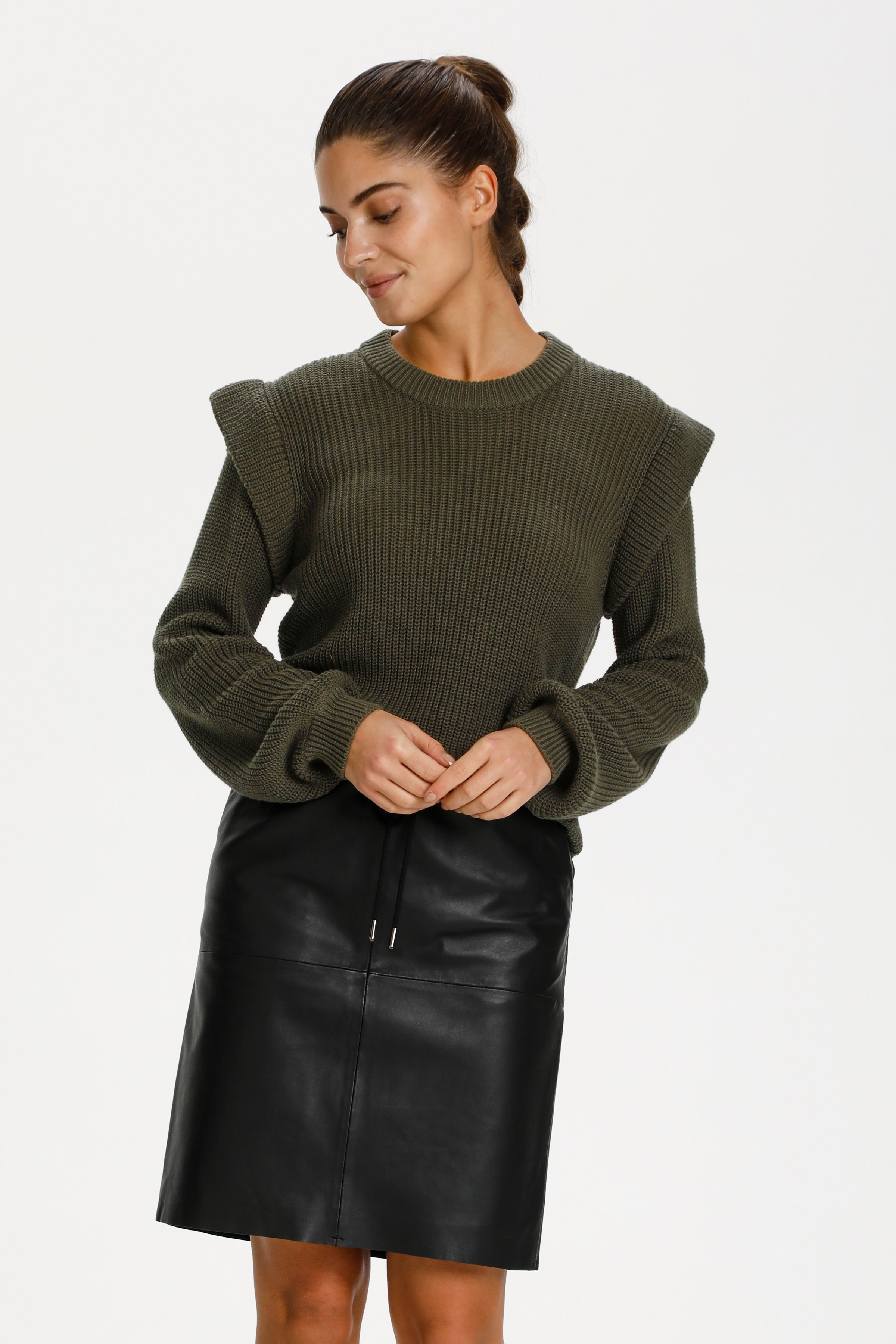 KAdarma Stickad pullover LOOKBOOK FRONT 10505626-190511