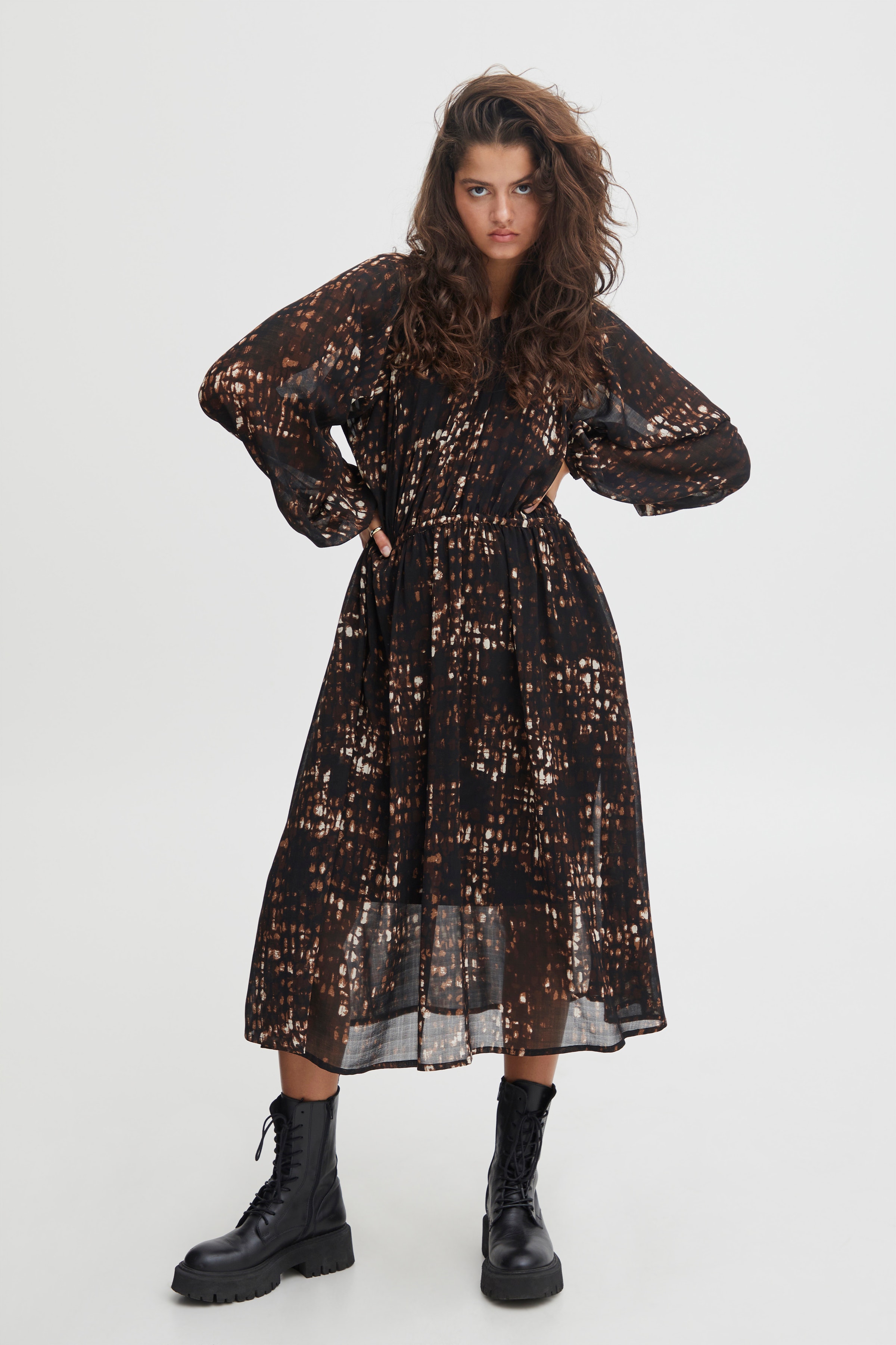 Kjole LOOKBOOK FRONT 20117741-201660