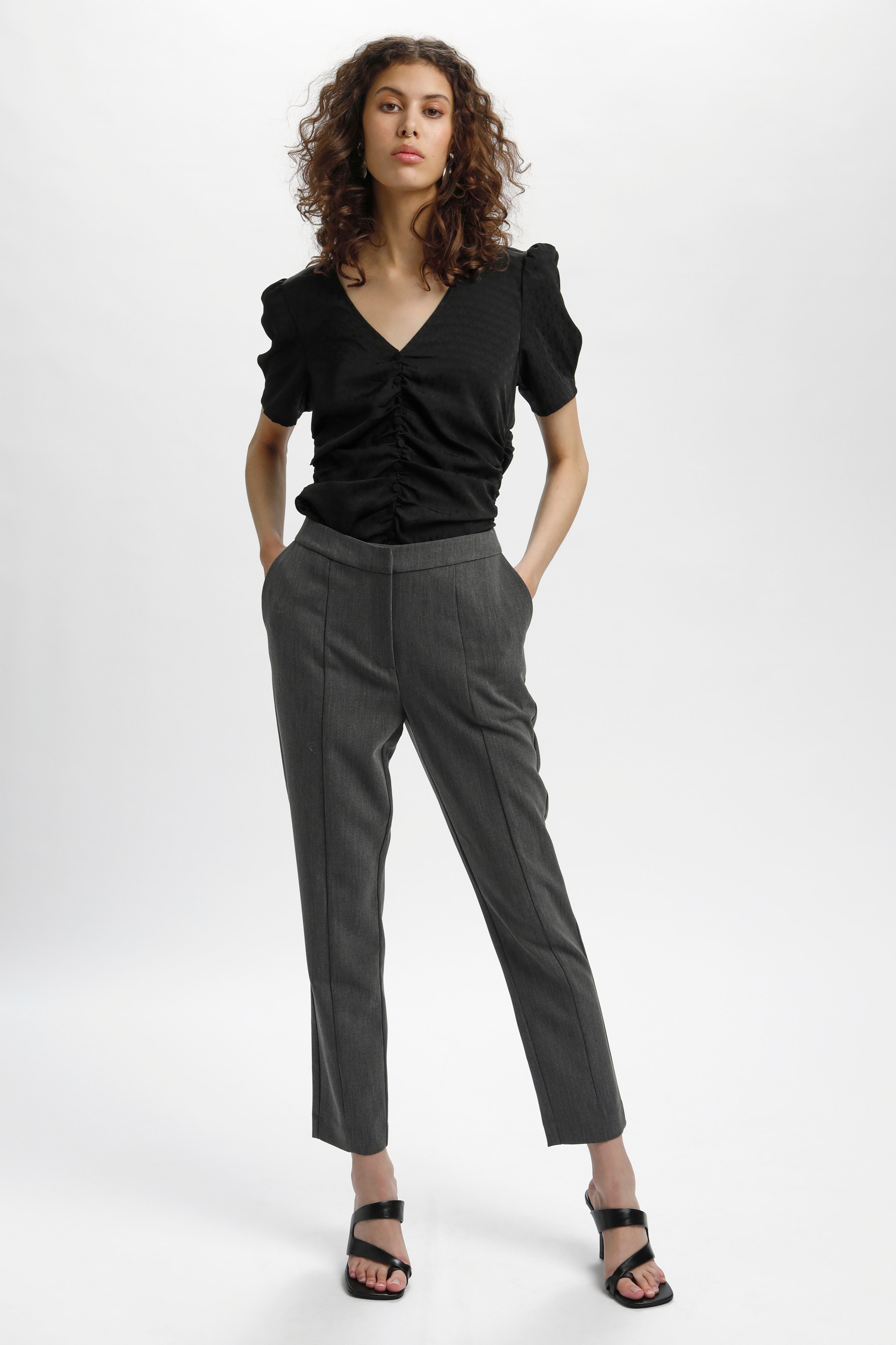 JenKB Trousers LOOKBOOK FRONT 10103667-180000