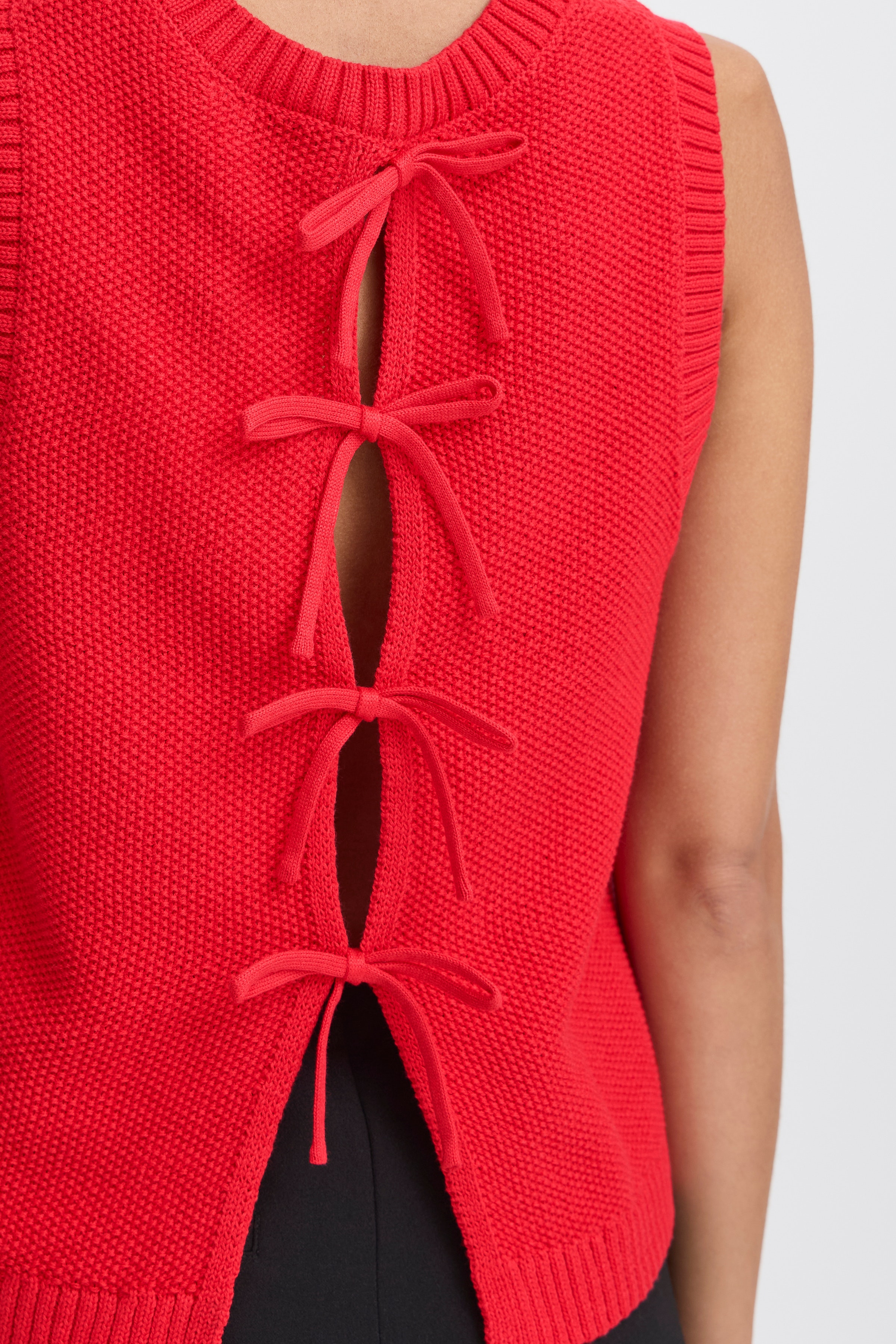 Sleeveless LOOKBOOK DETAIL 20122898-181655