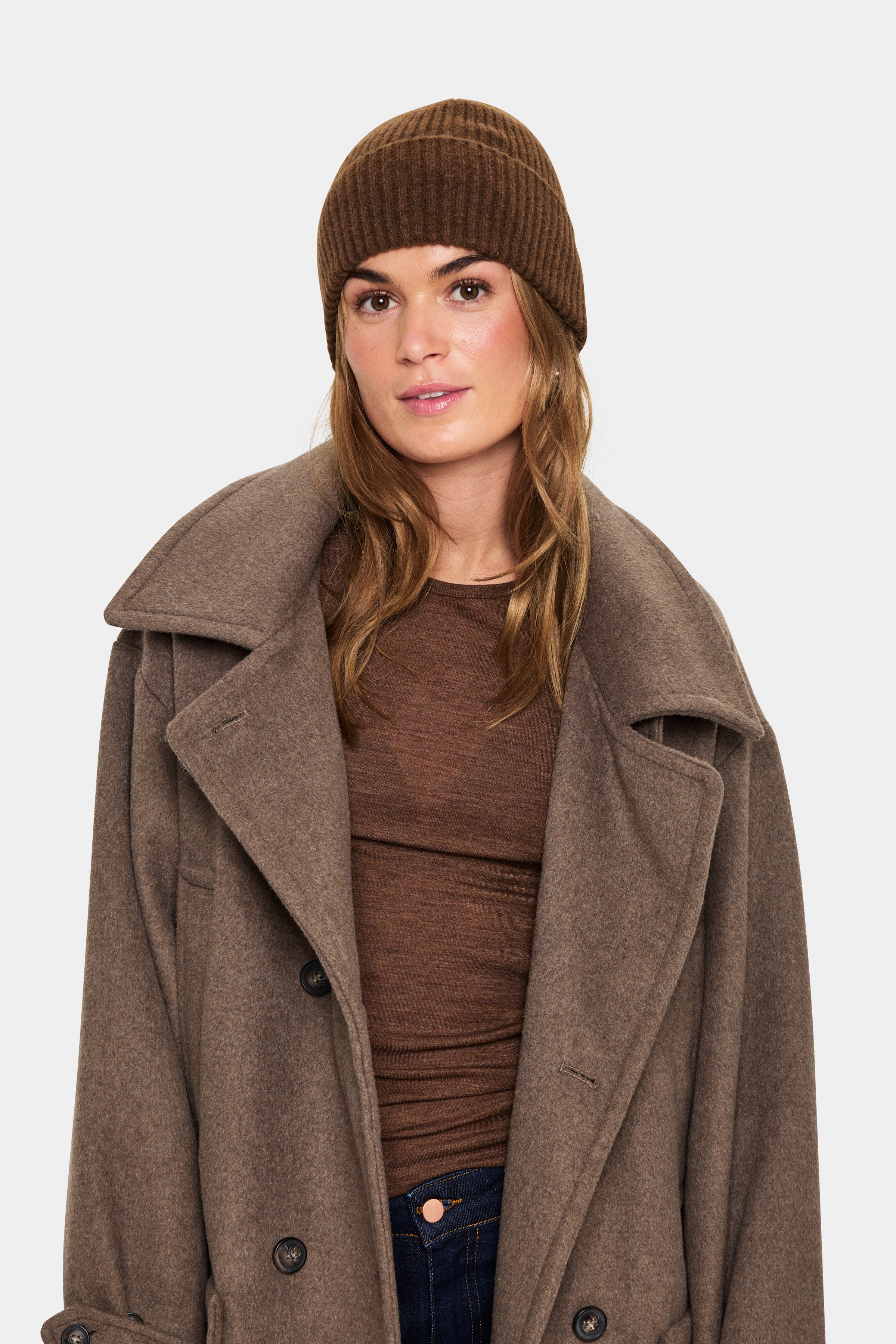 LanikaSZ Hat LOOKBOOK FRONT 30514326-191016