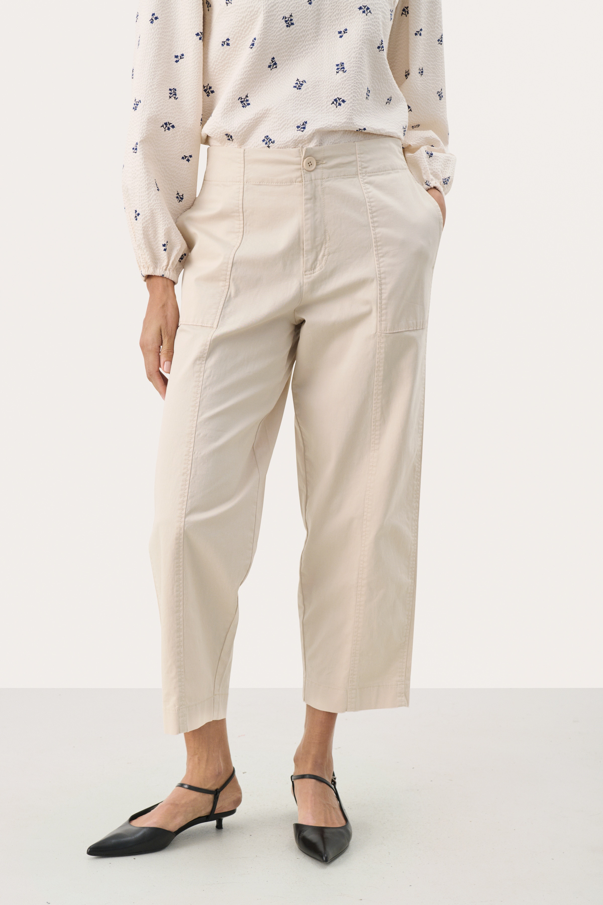 NettaPW Trousers LOOKBOOK FRONT 30309489-130400