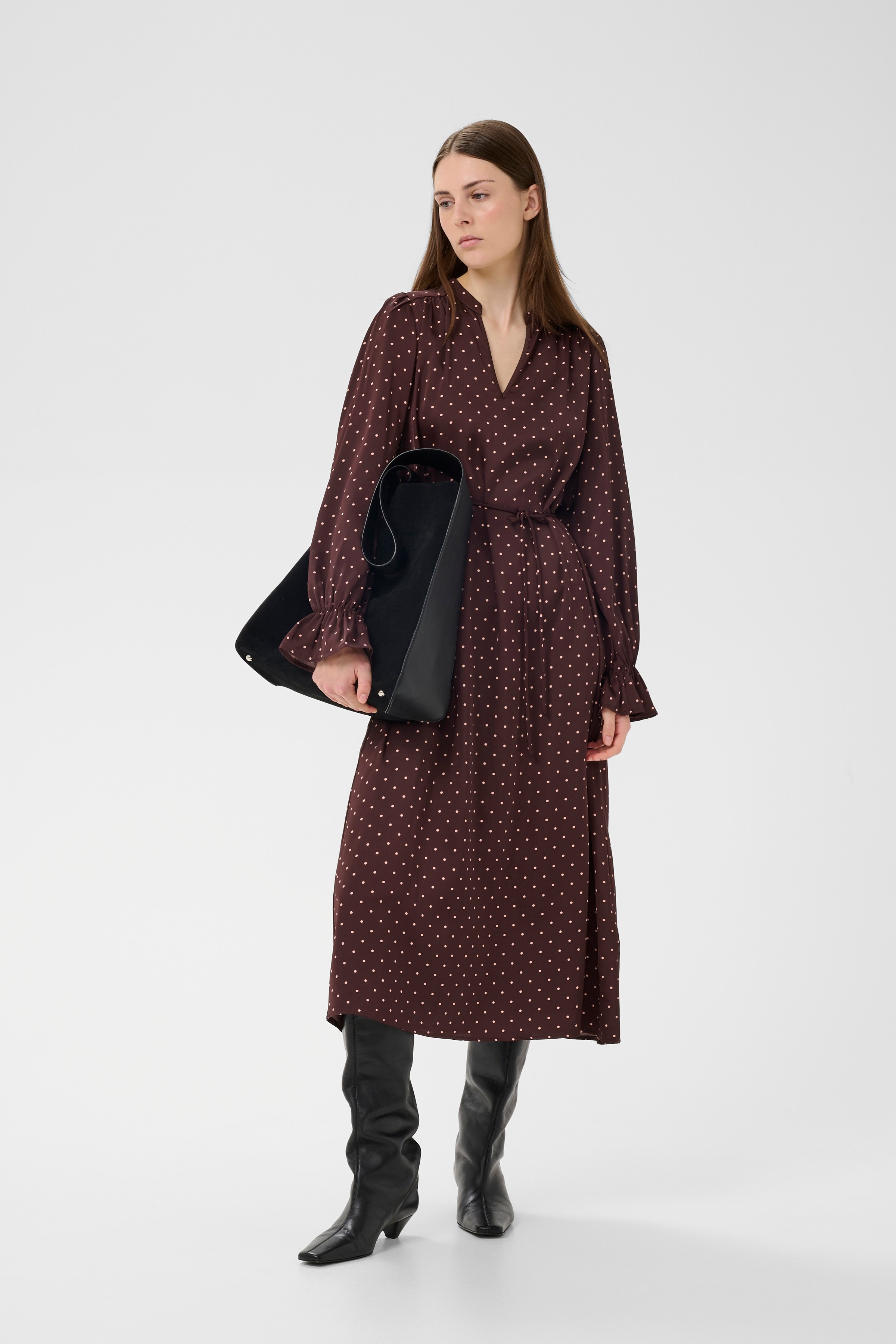 ZaniaIW Kleid LOOKBOOK FRONT 30111248-305222