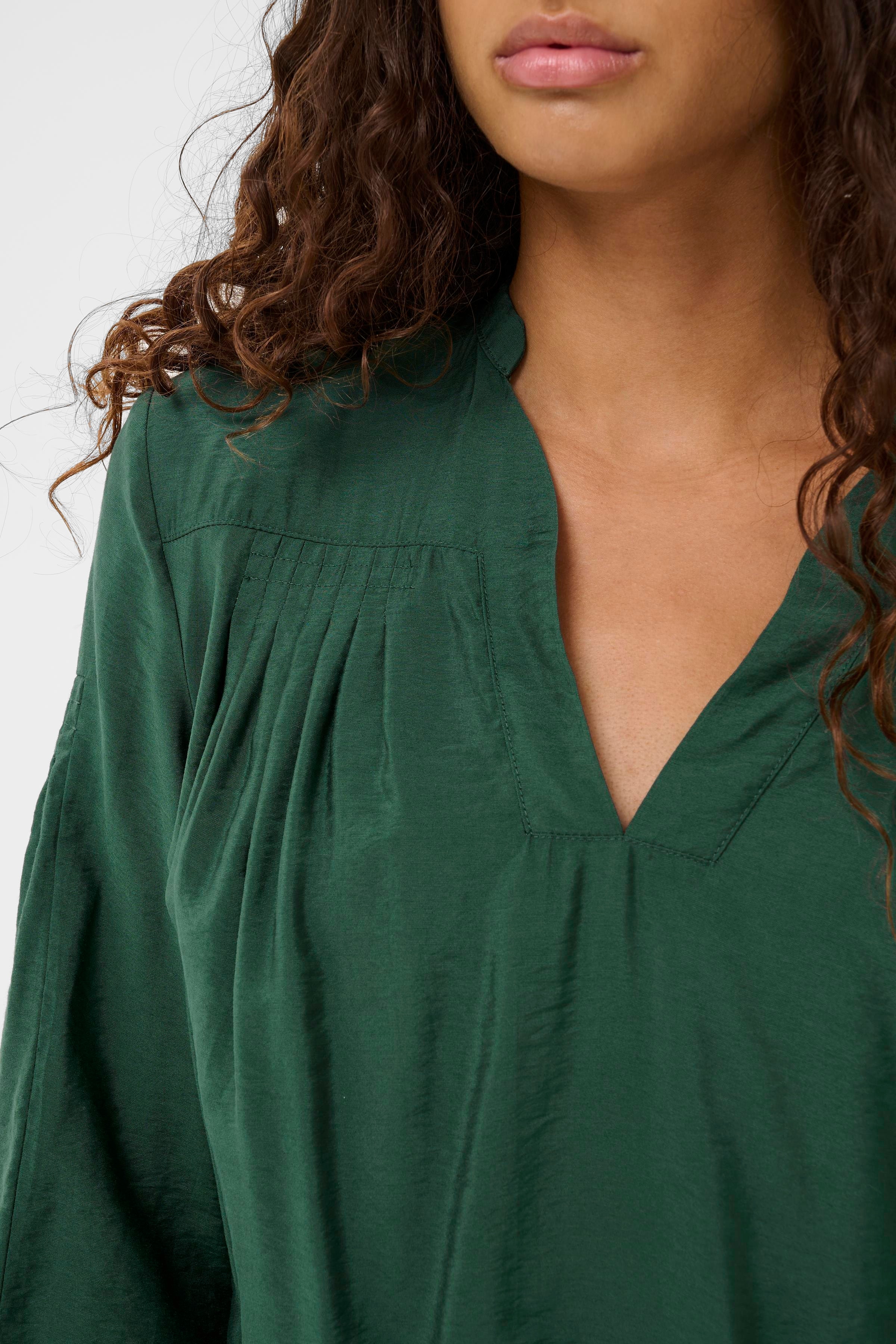 SLEneya Blus LOOKBOOK DETAIL 30408898-195411