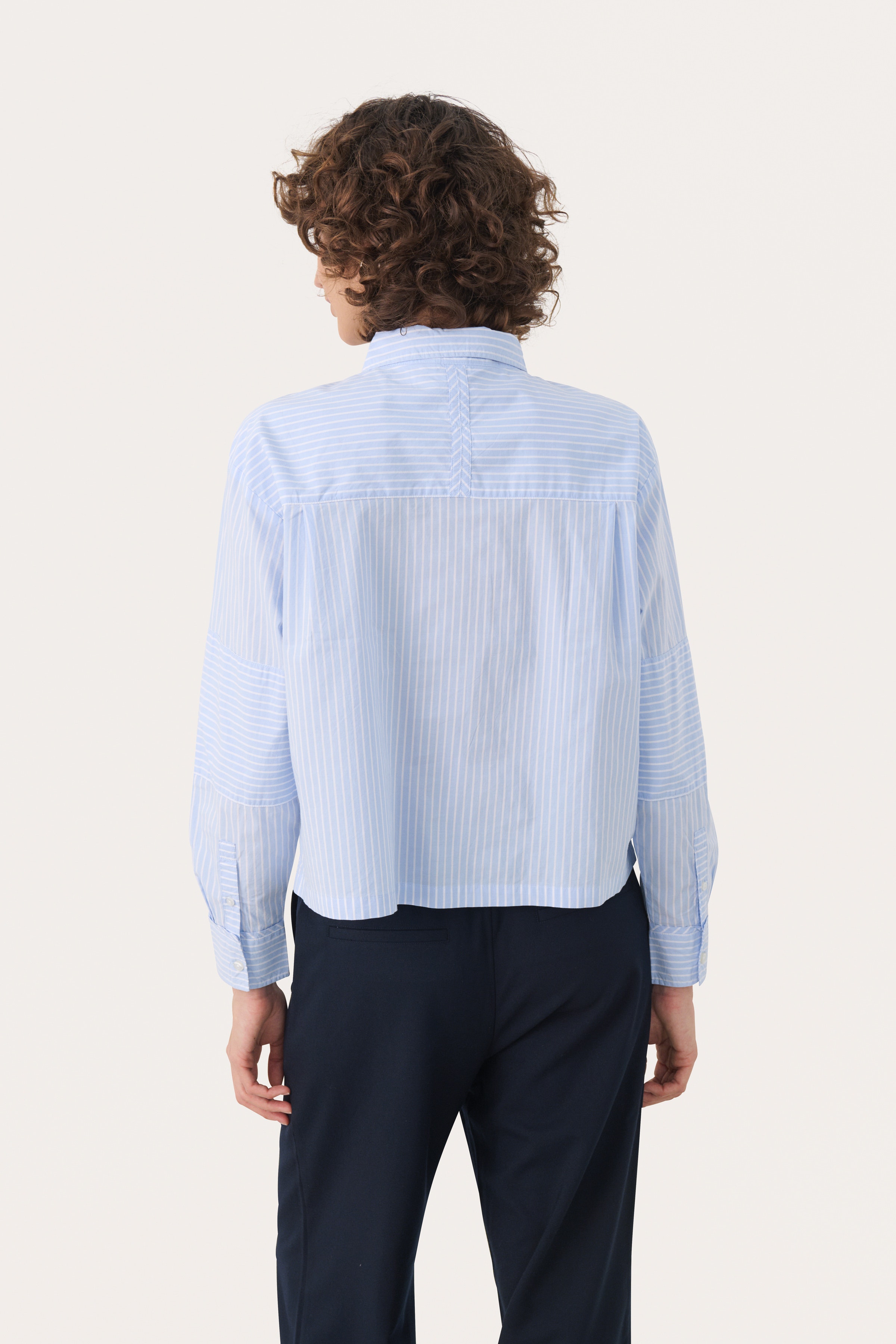 CaronnePW Hemd LOOKBOOK BACK 30309515-302827