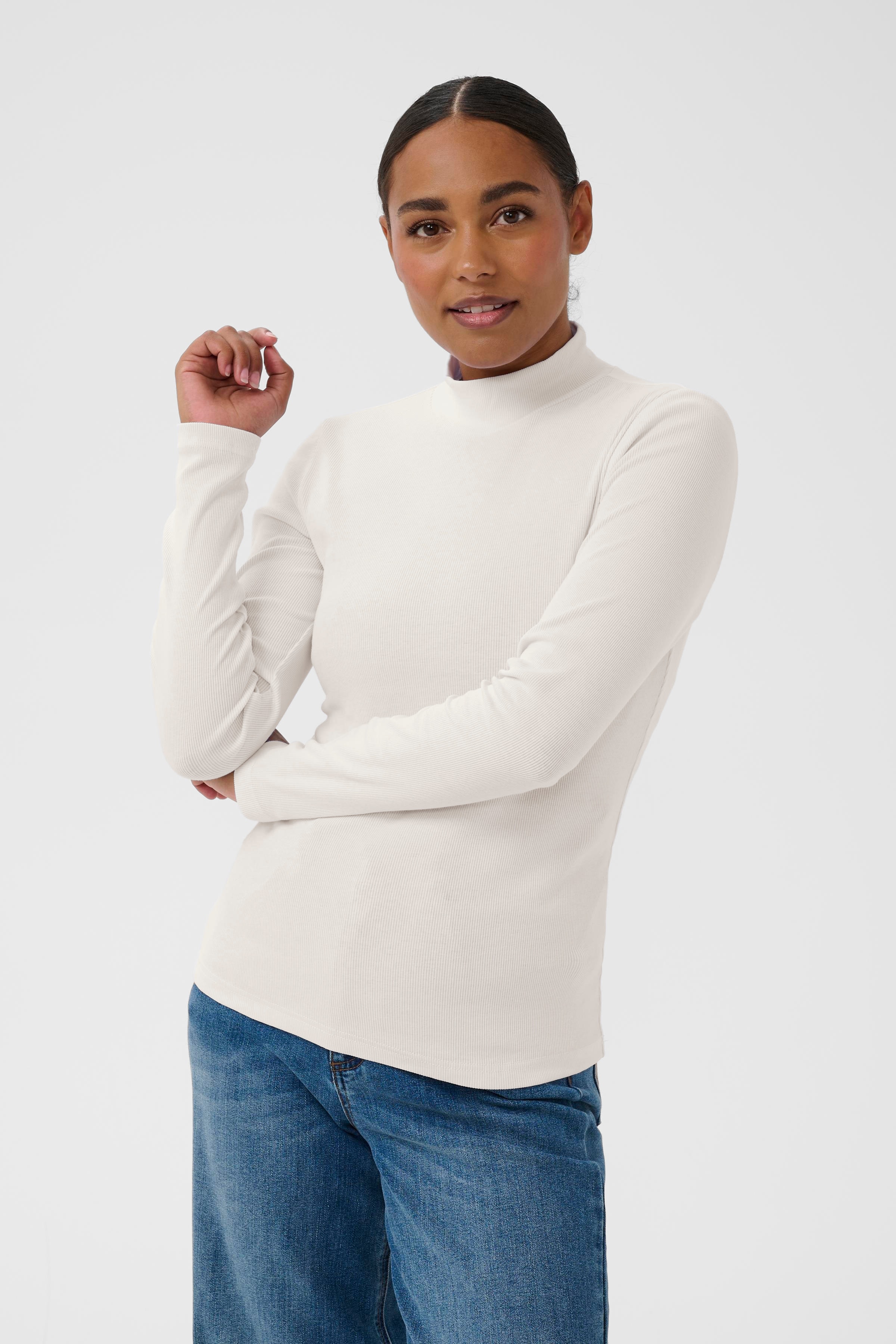 KAcarna T-shirt LOOKBOOK FRONT 10511019-110601
