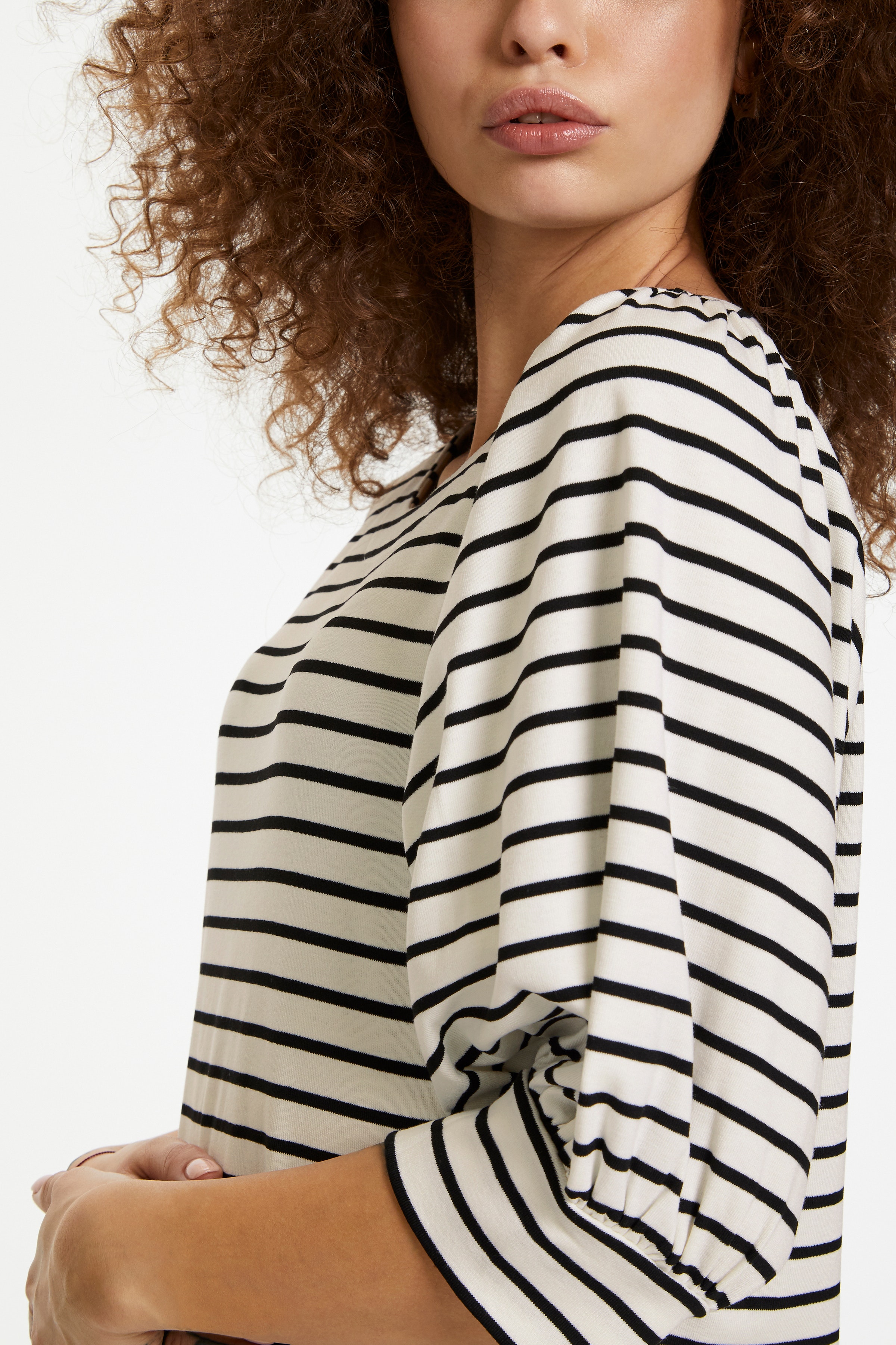 T-shirt LOOKBOOK DETAIL 10503951-50600