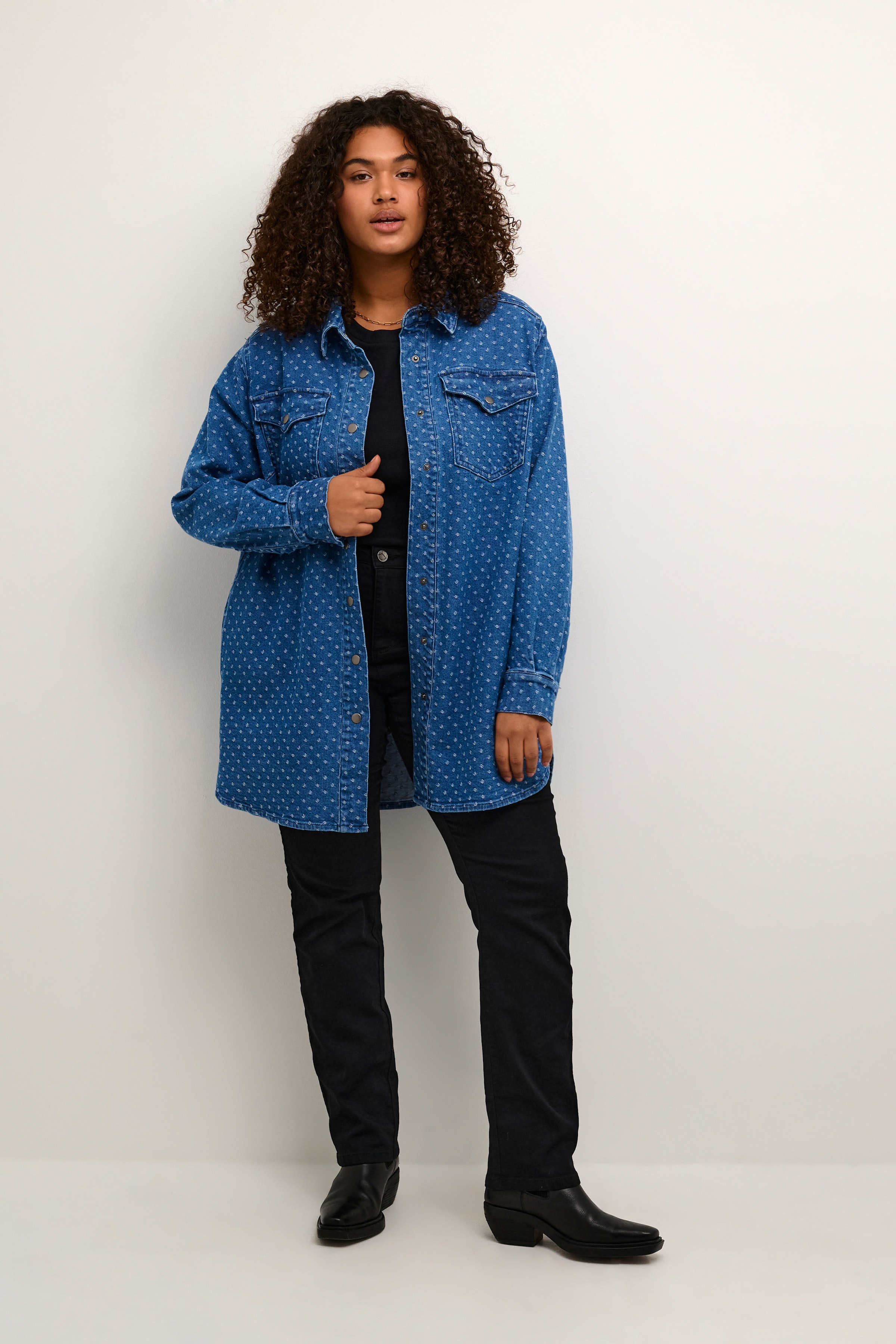 KCdira Casual Jacke LOOKBOOK FRONT 10581608-104430