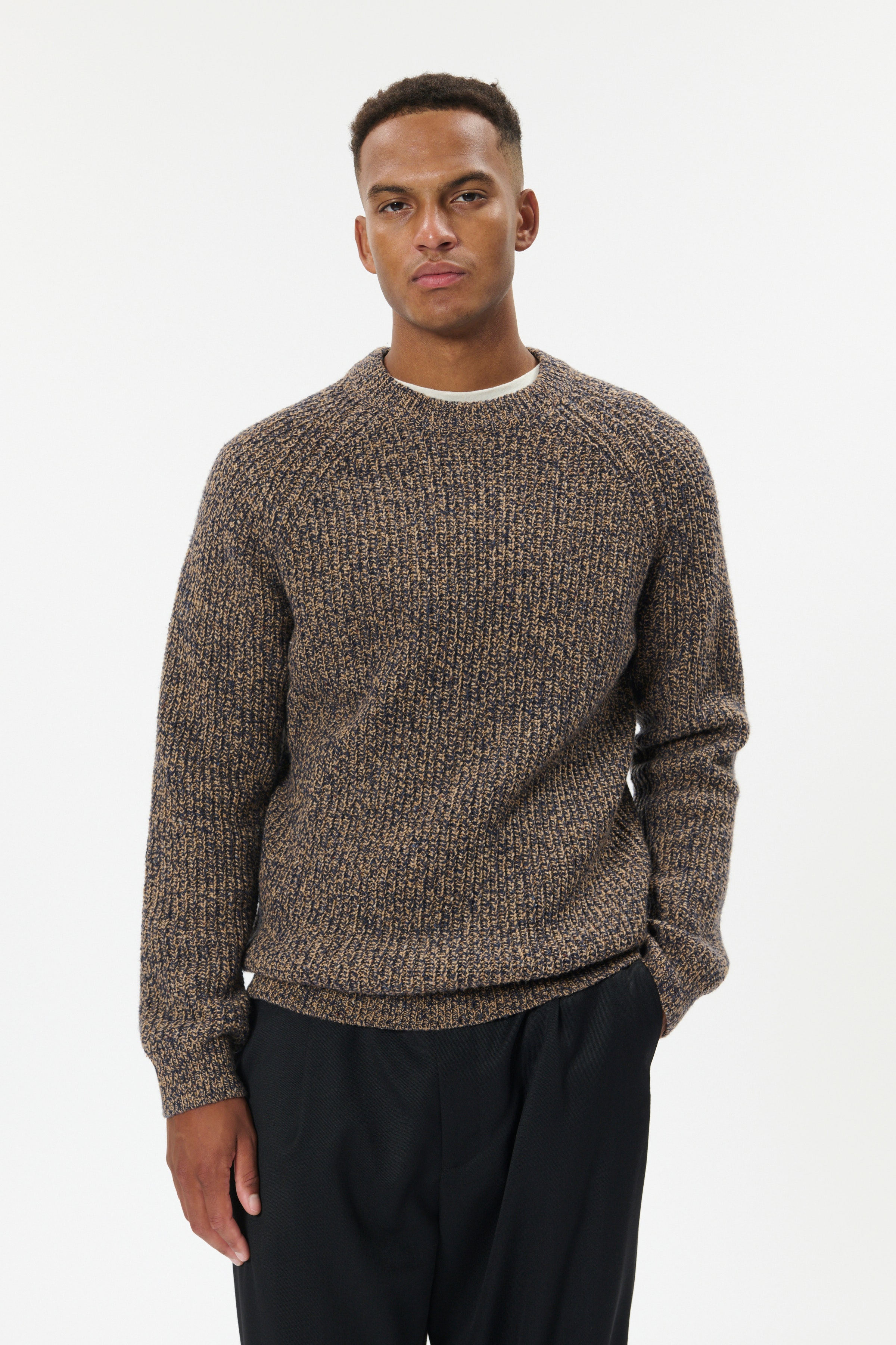 MAjobo Uldpullover LOOKBOOK FRONT 30207713-181028