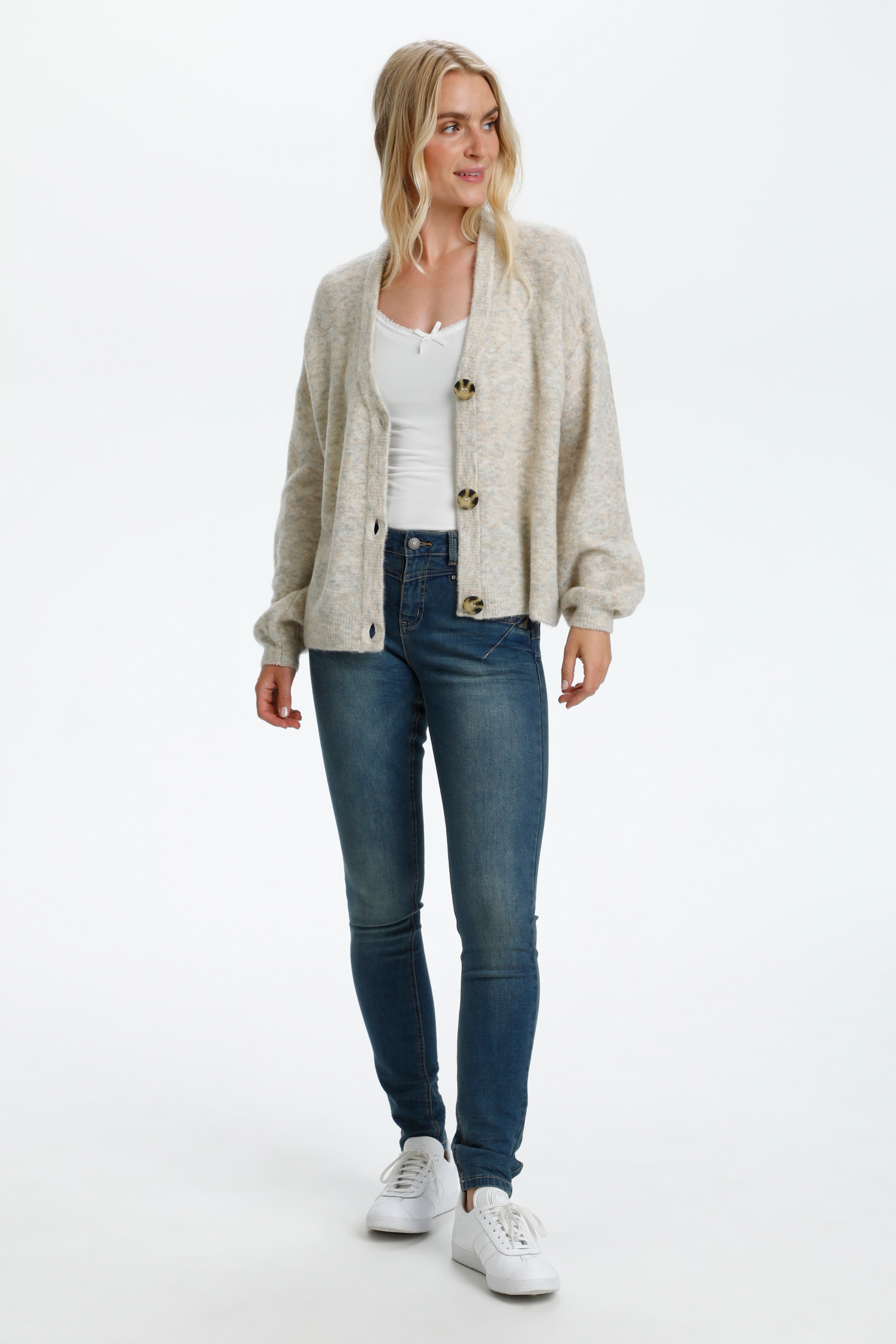 CRMerle Cardigan LOOKBOOK FRONT 10609591-100232