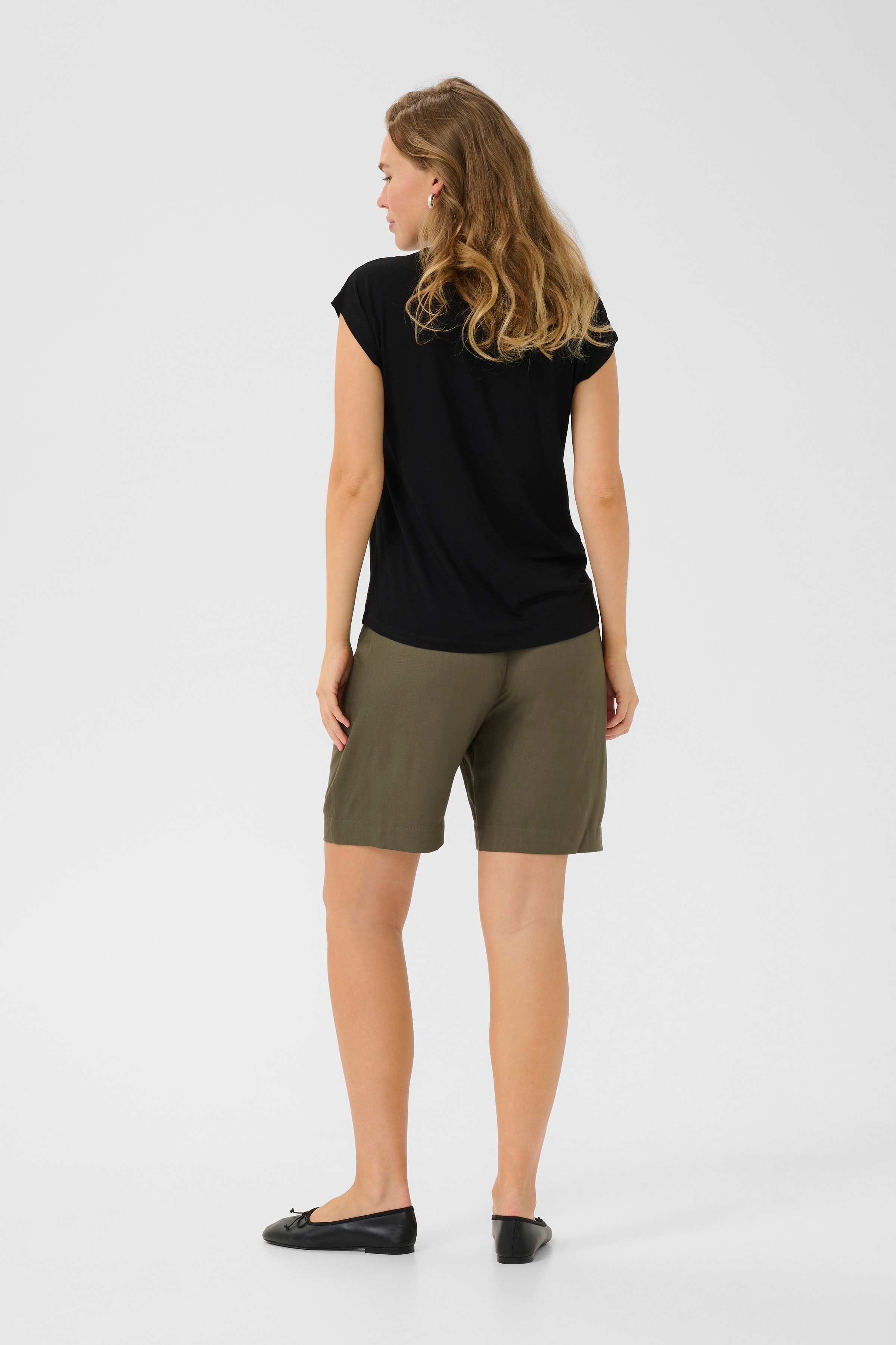 BPally T-shirt LOOKBOOK BACK 10590907-100121B