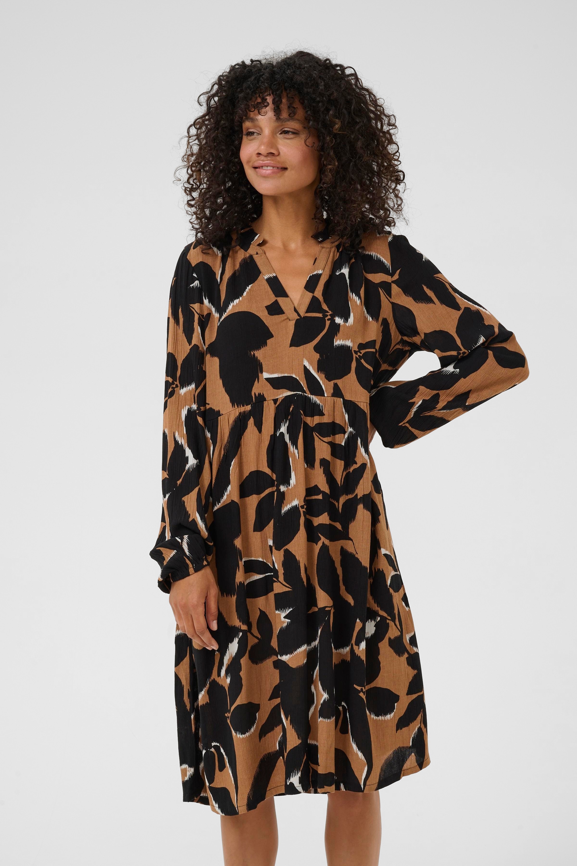 KAlisette Dress LOOKBOOK FRONT 10510736-108791