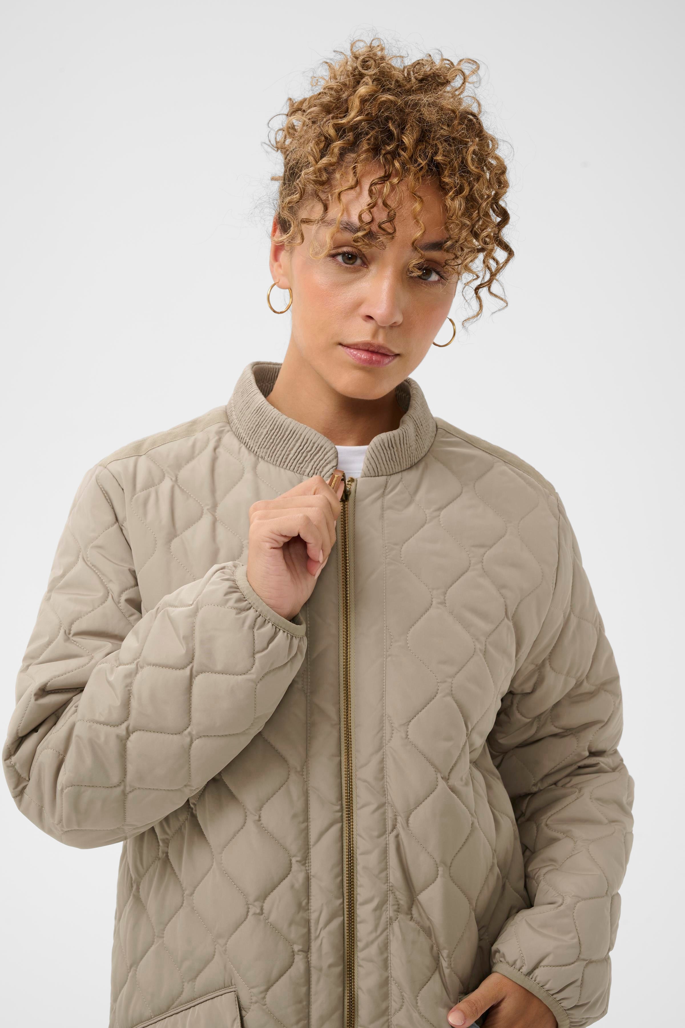 ArwenCR Bovenkleding LOOKBOOK DETAIL 10606580-171312