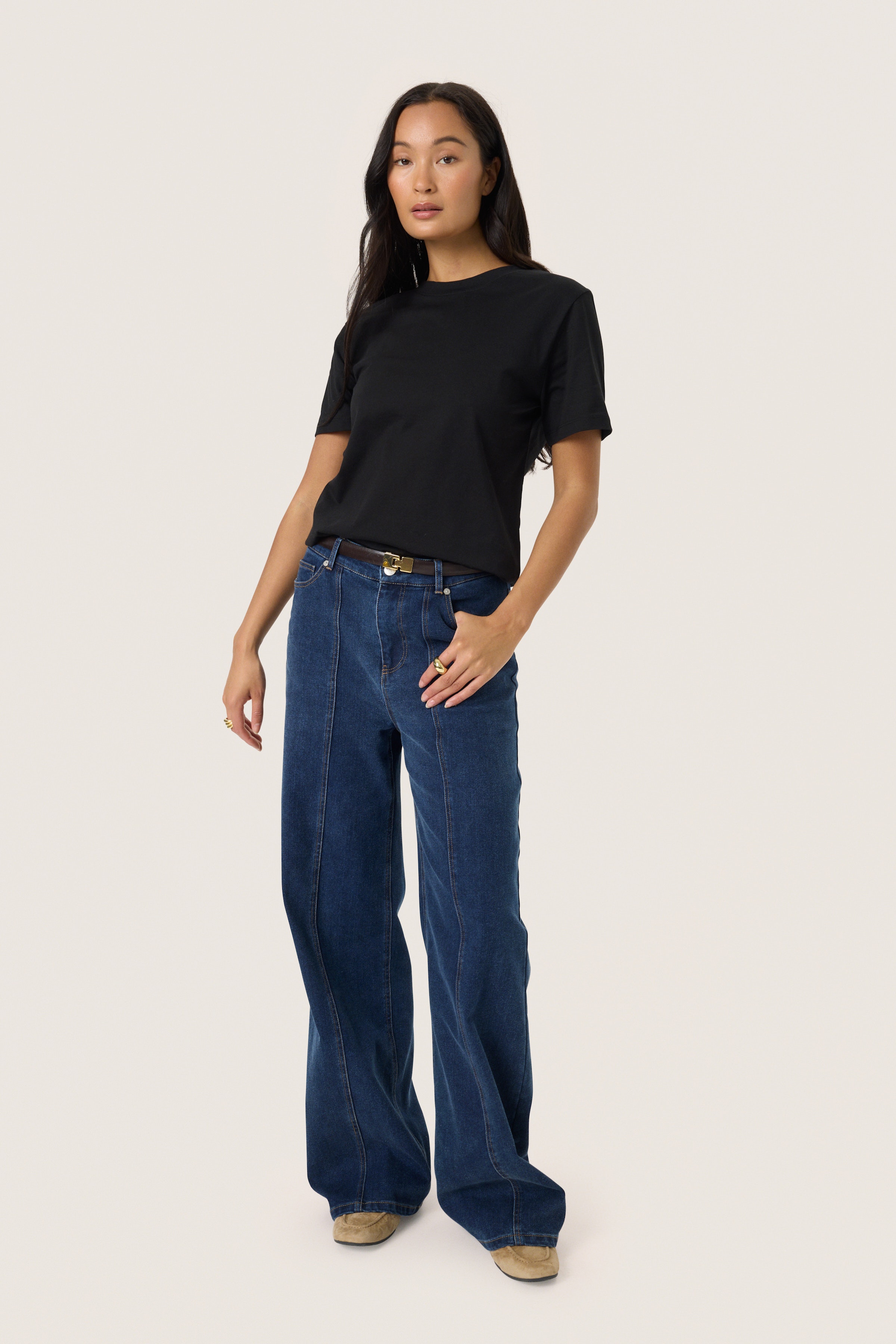 SLJina T-shirt LOOKBOOK FRONT 30408419-194008