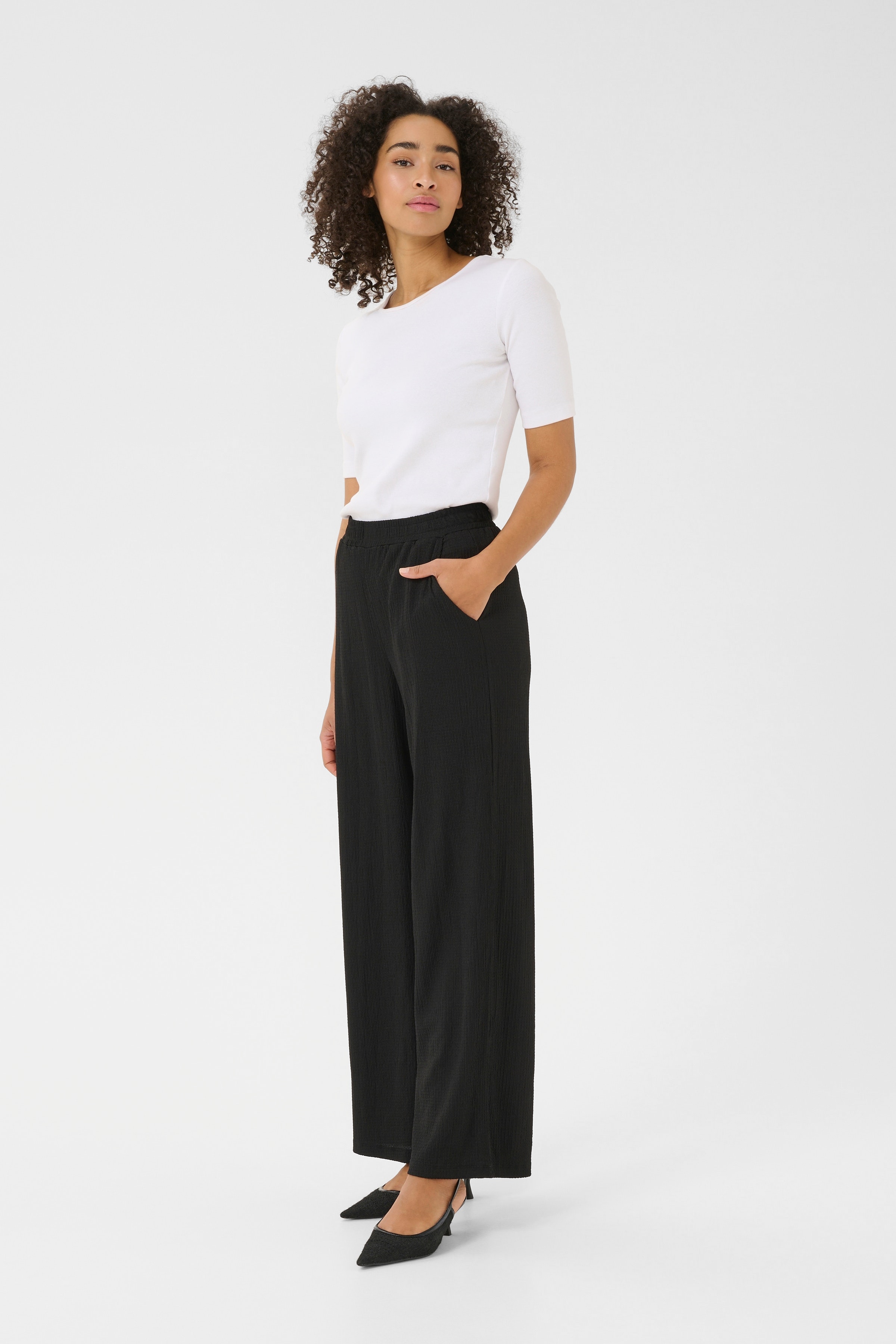 BPanika Trousers LOOKBOOK FRONT 10590839-100121B