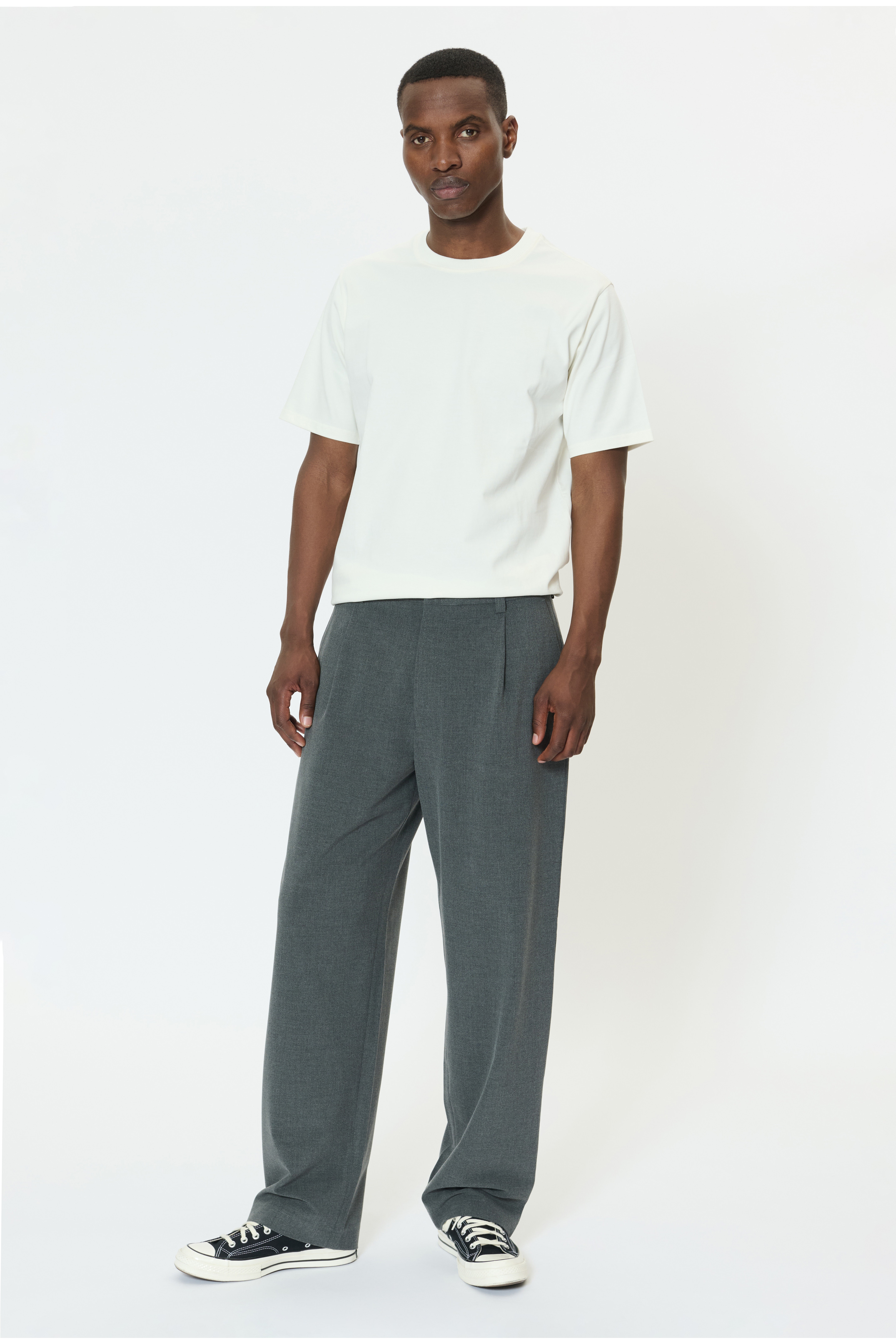 MAChino Hose LOOKBOOK FRONT 30209212-300271