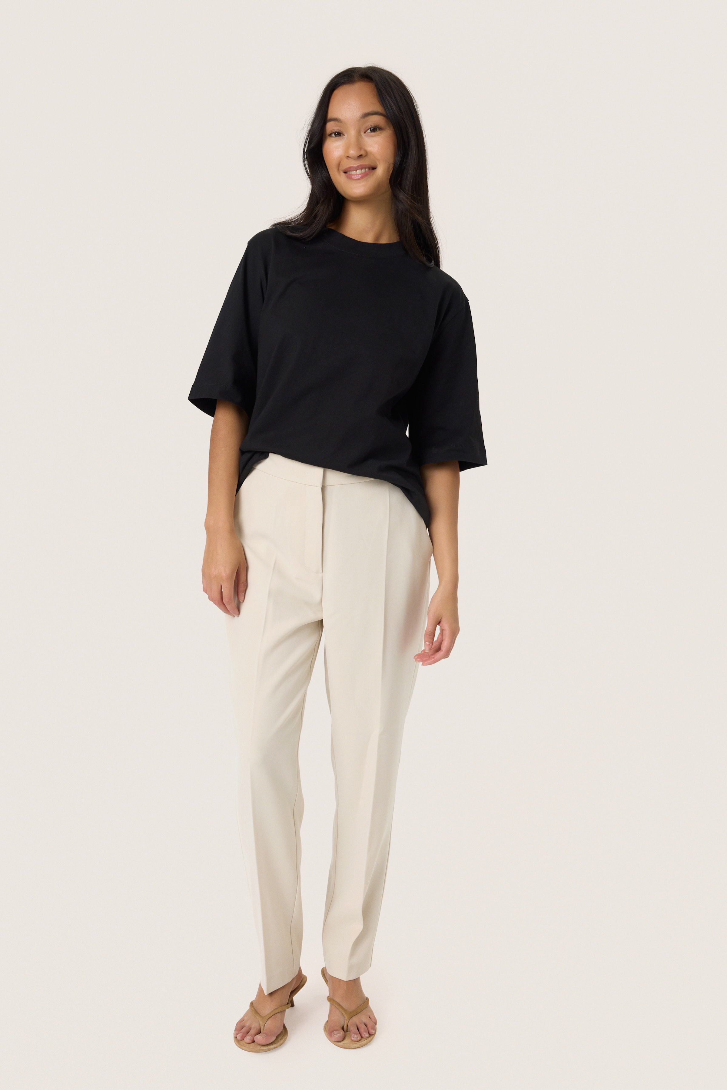 SLCewtona Trousers LOOKBOOK FRONT 30408329-130401