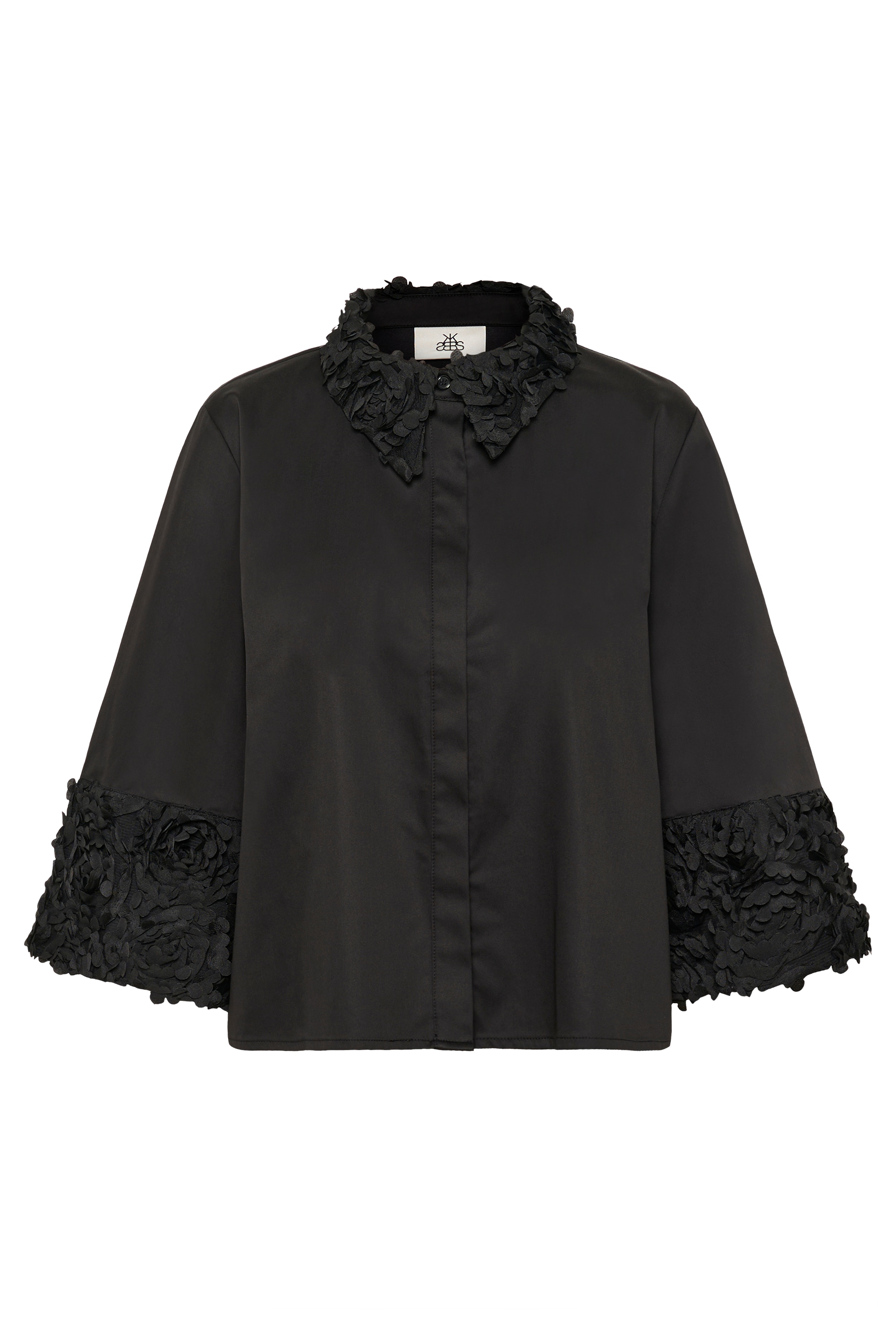 KBCleo Shirt PACK FRONT 10105679-194008