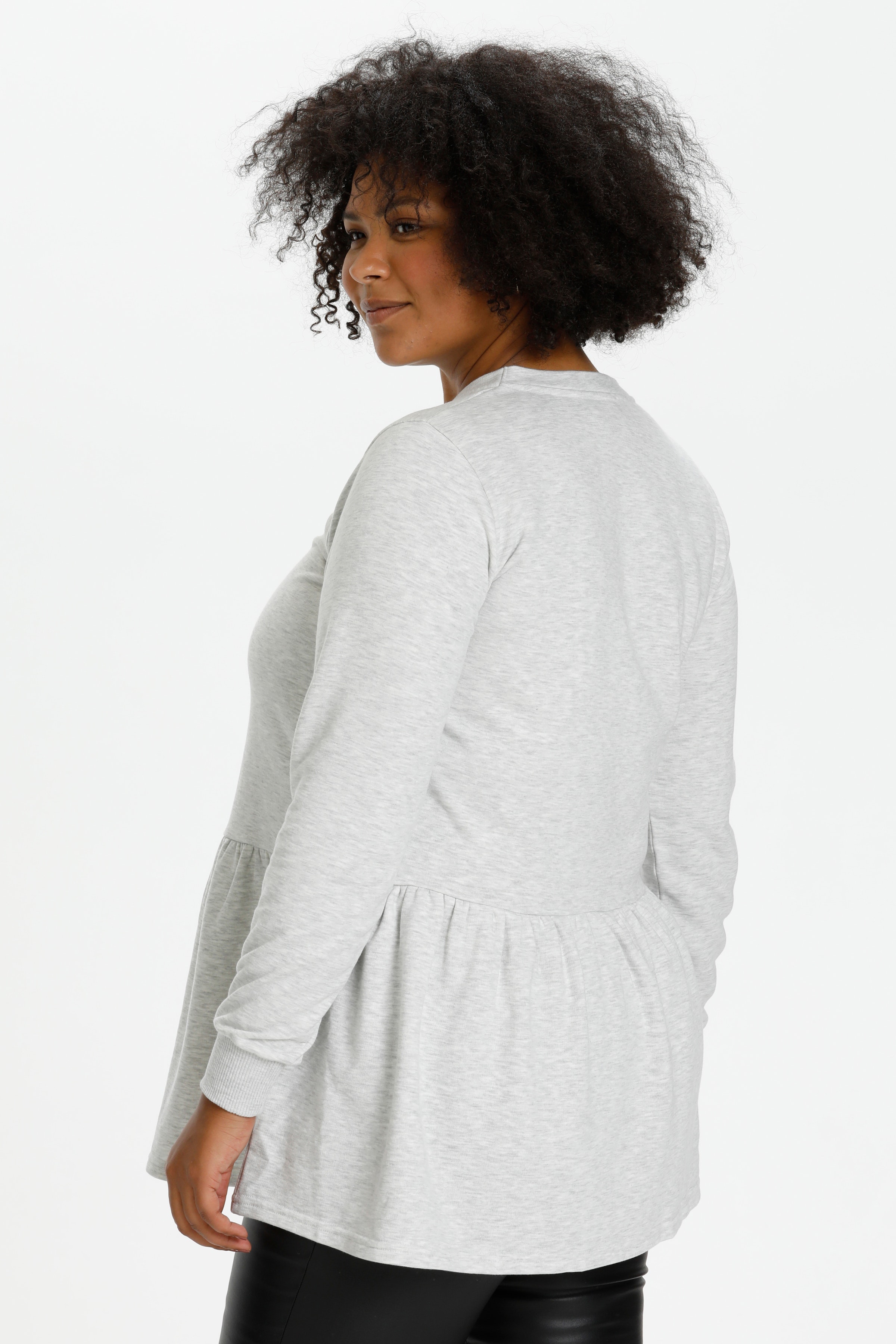 KCbellya Stickad tunika LOOKBOOK FRONT 10580452-100126