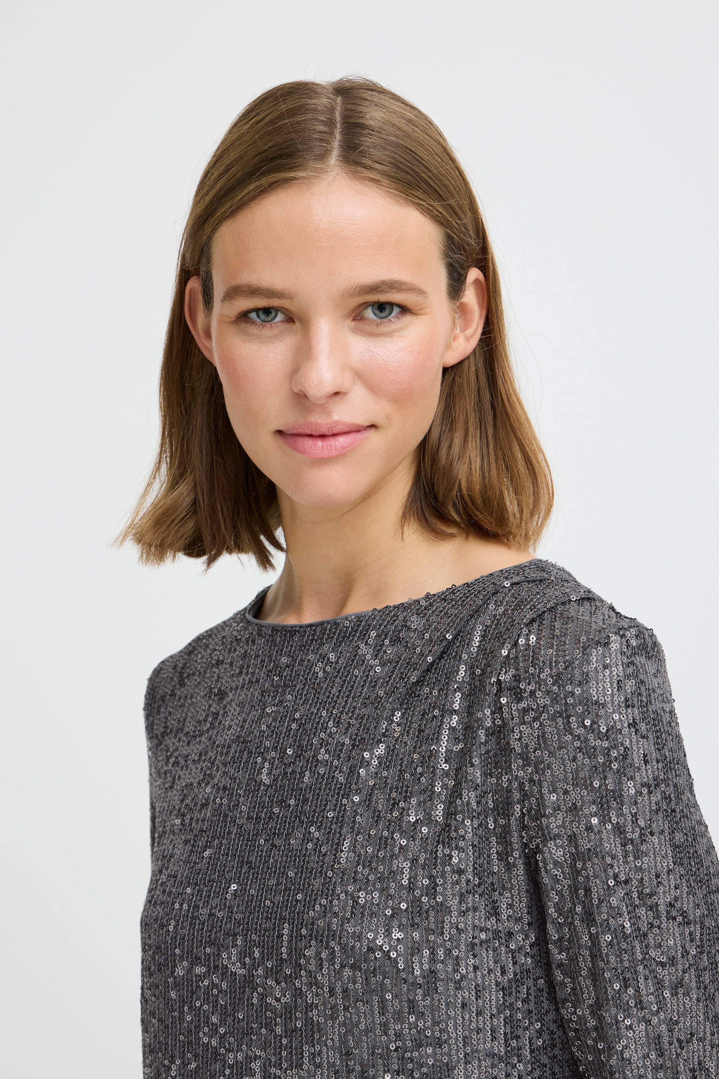BYSOLIA Kleid LOOKBOOK DETAIL 20815940-190201