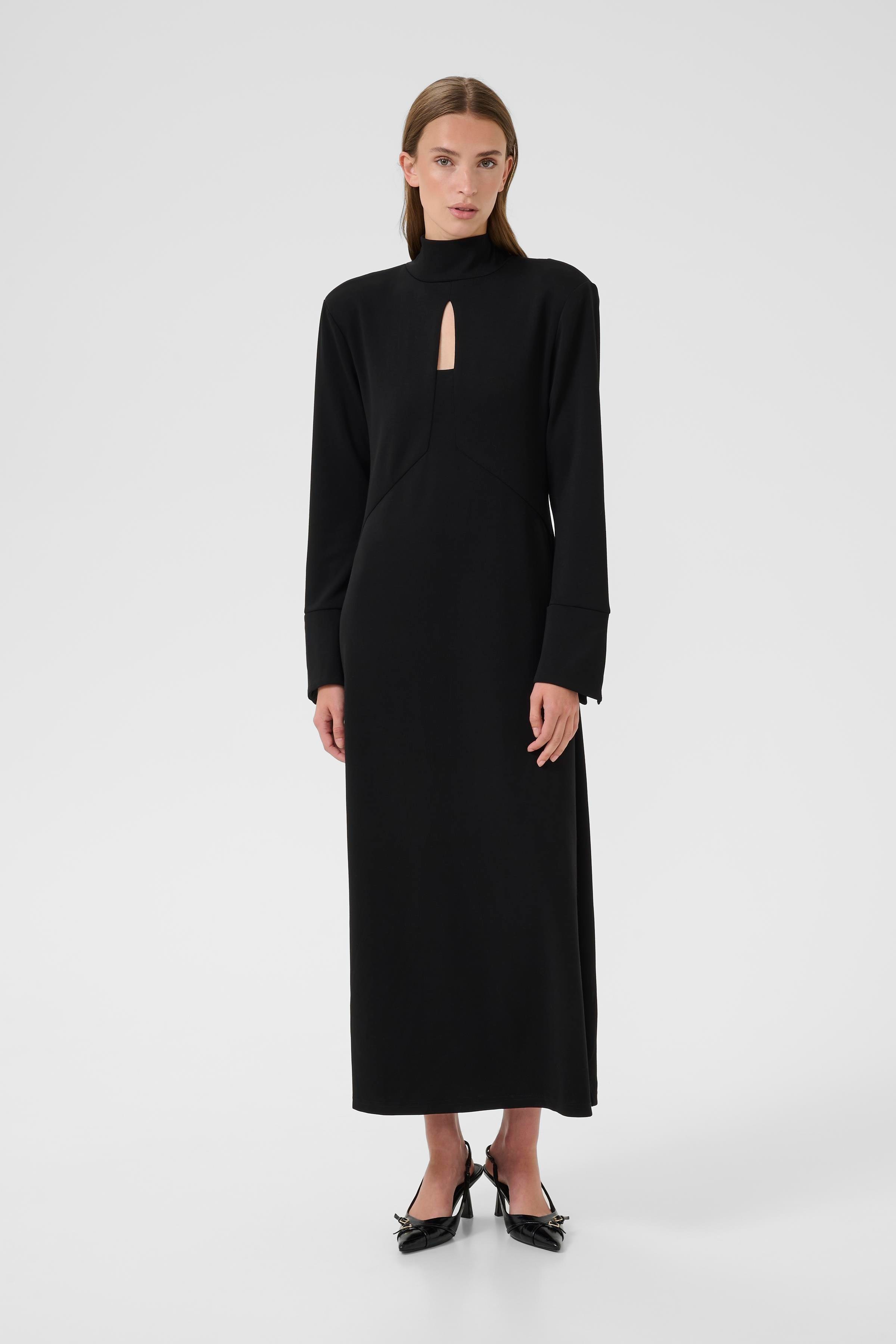 KBBrittany Dress LOOKBOOK FRONT 10105671-194008