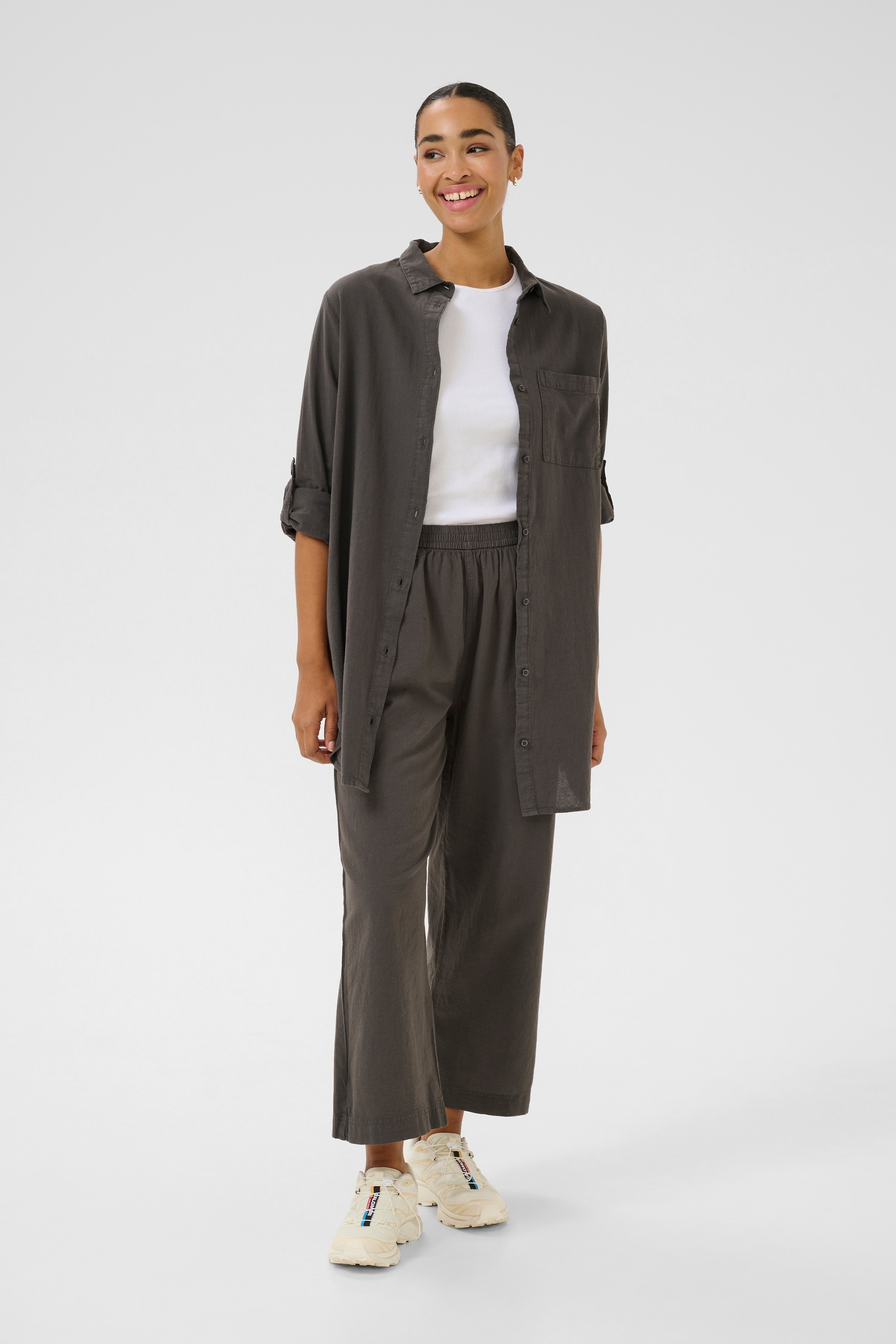 KAnaya Trousers LOOKBOOK FRONT 10507418-190205