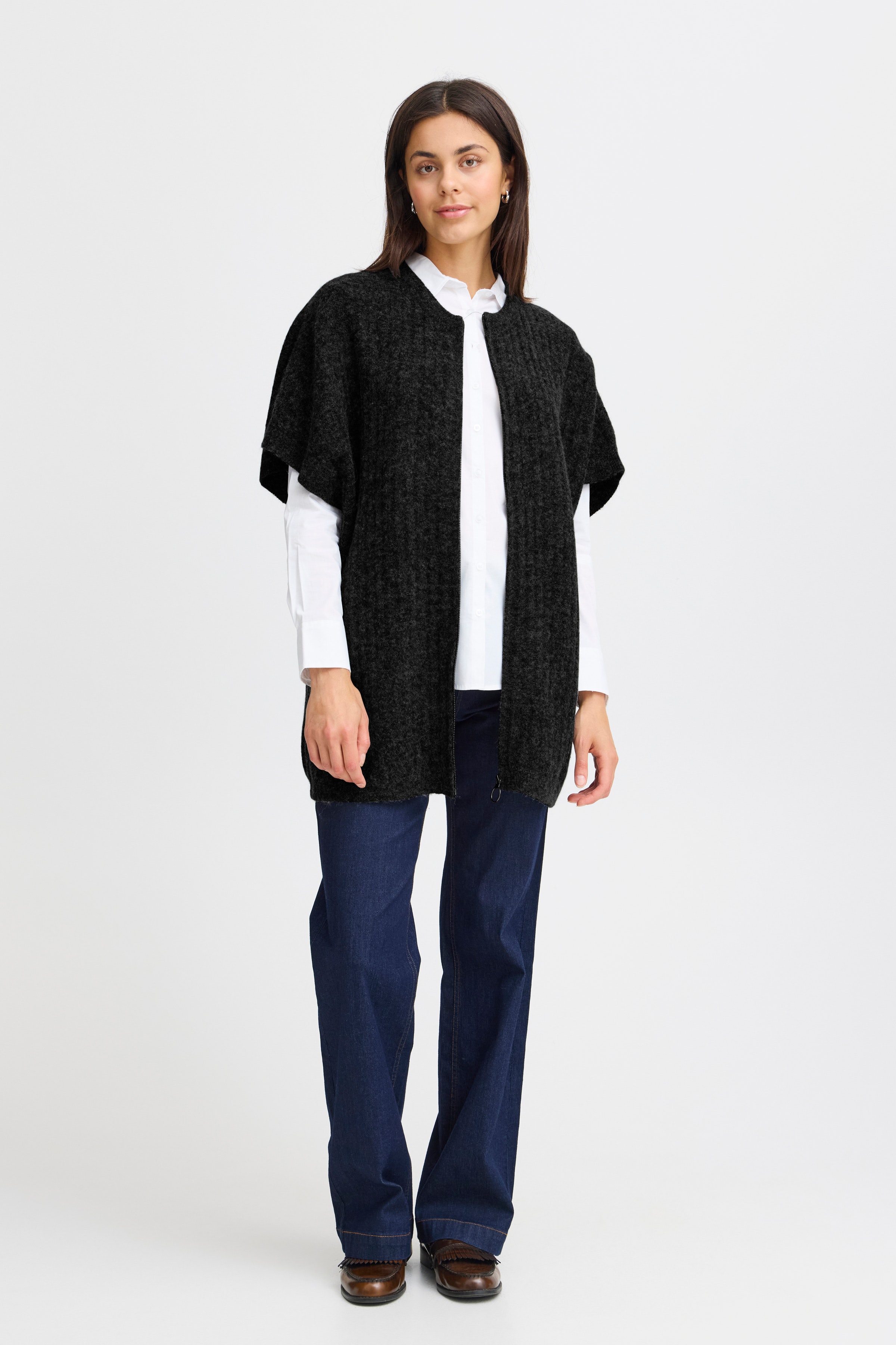 FRSANNY Cardigan LOOKBOOK FRONT 20614683-202490