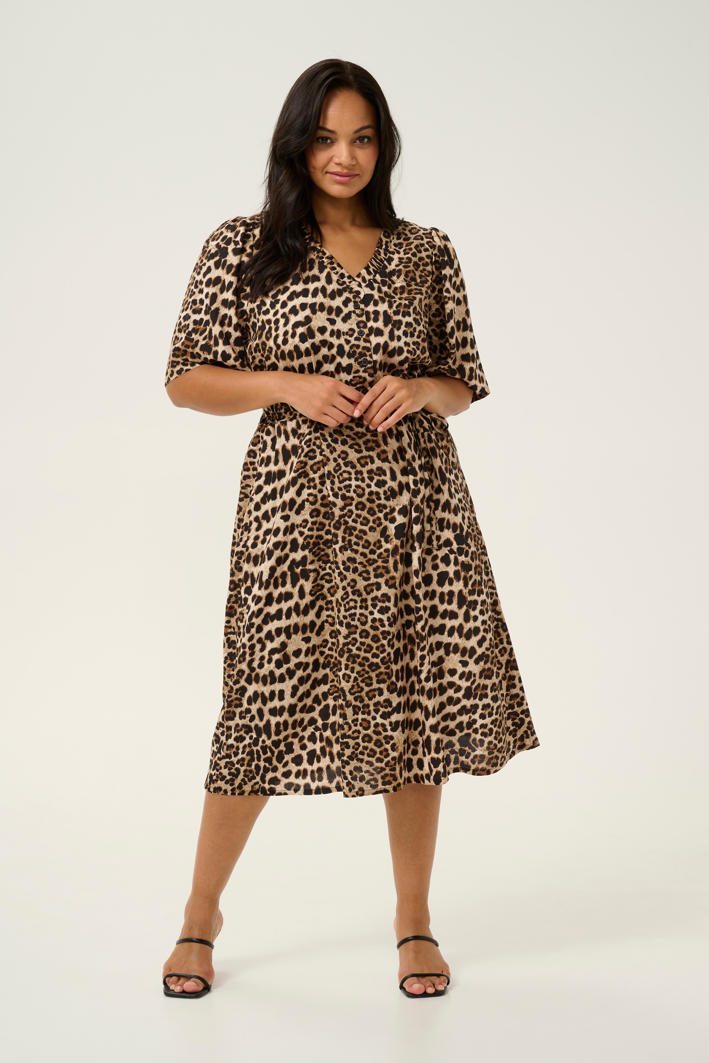 KCarinay Leopard Dress LOOKBOOK FRONT 10583049-105798