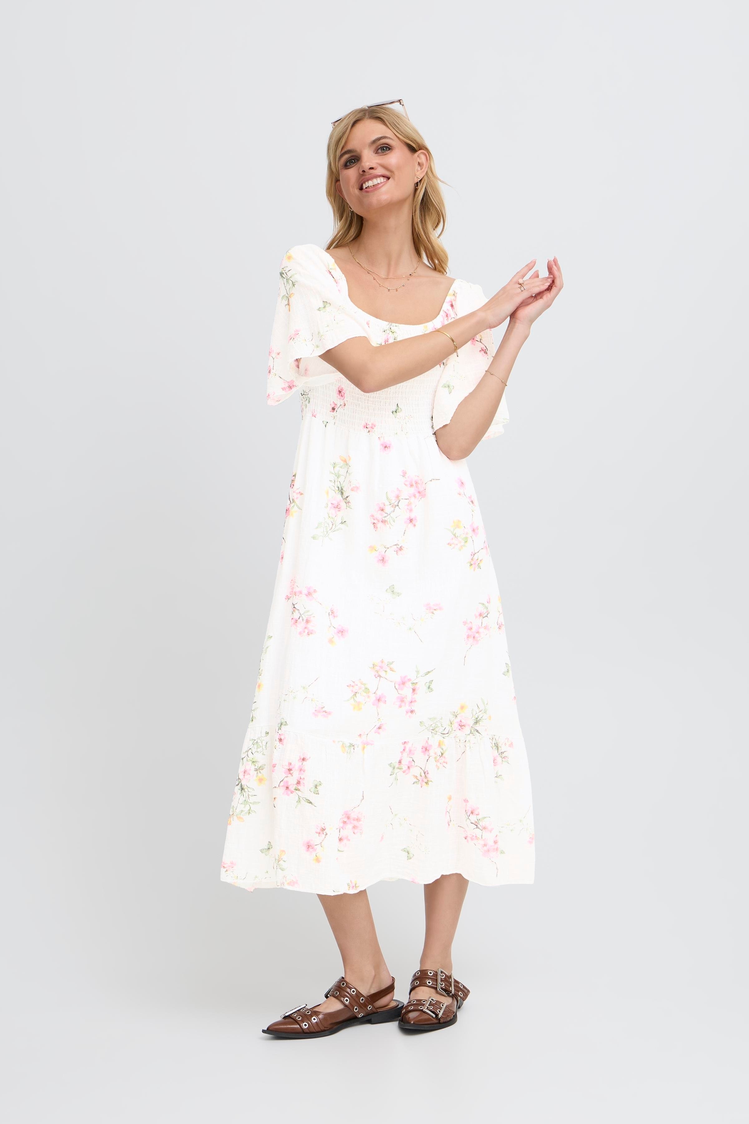 SBALEXA Kjole LOOKBOOK FRONT 22100971-110602