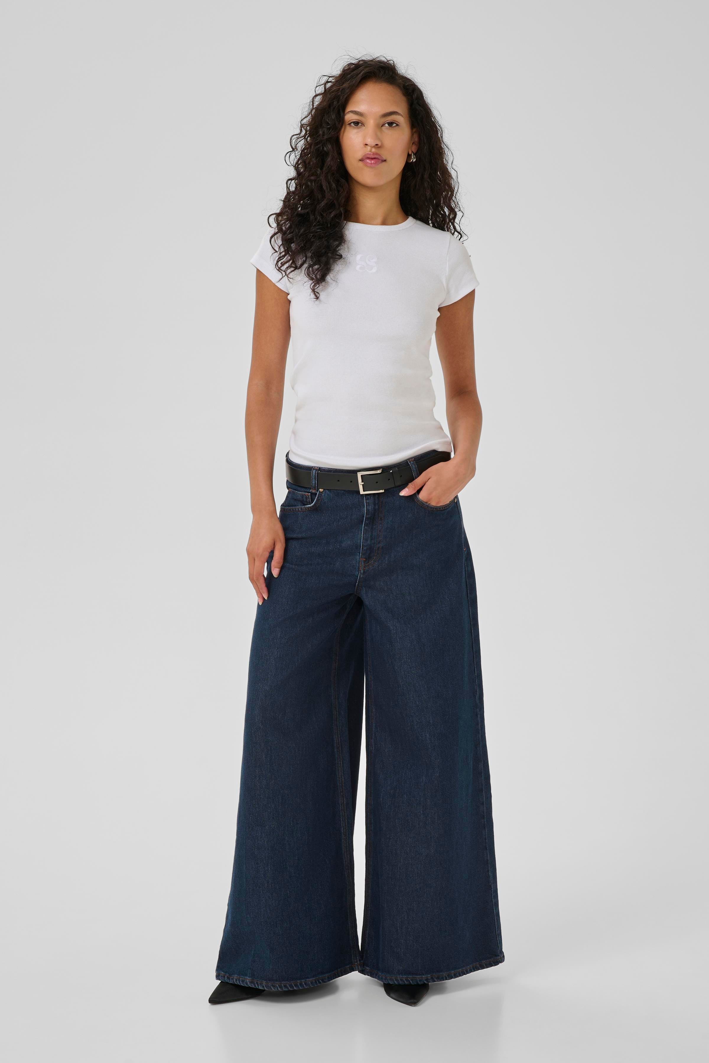 IsaMW Jeans LOOKBOOK FRONT 10705263-100067
