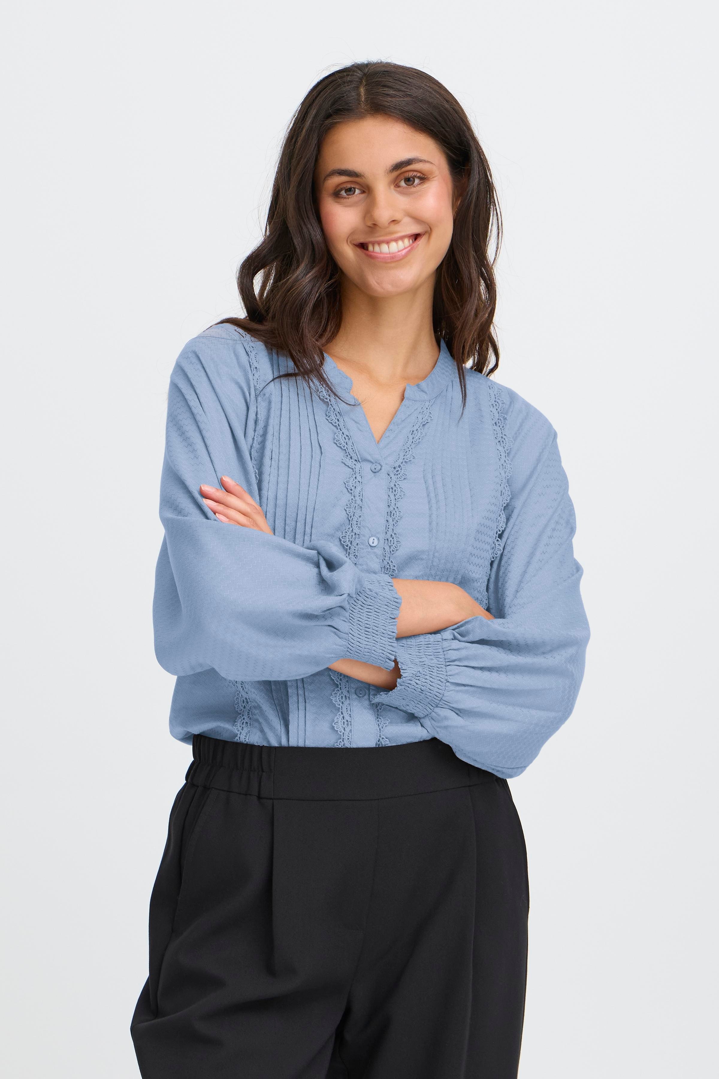 FRHIDA Shirt LOOKBOOK FRONT 20617377-174015