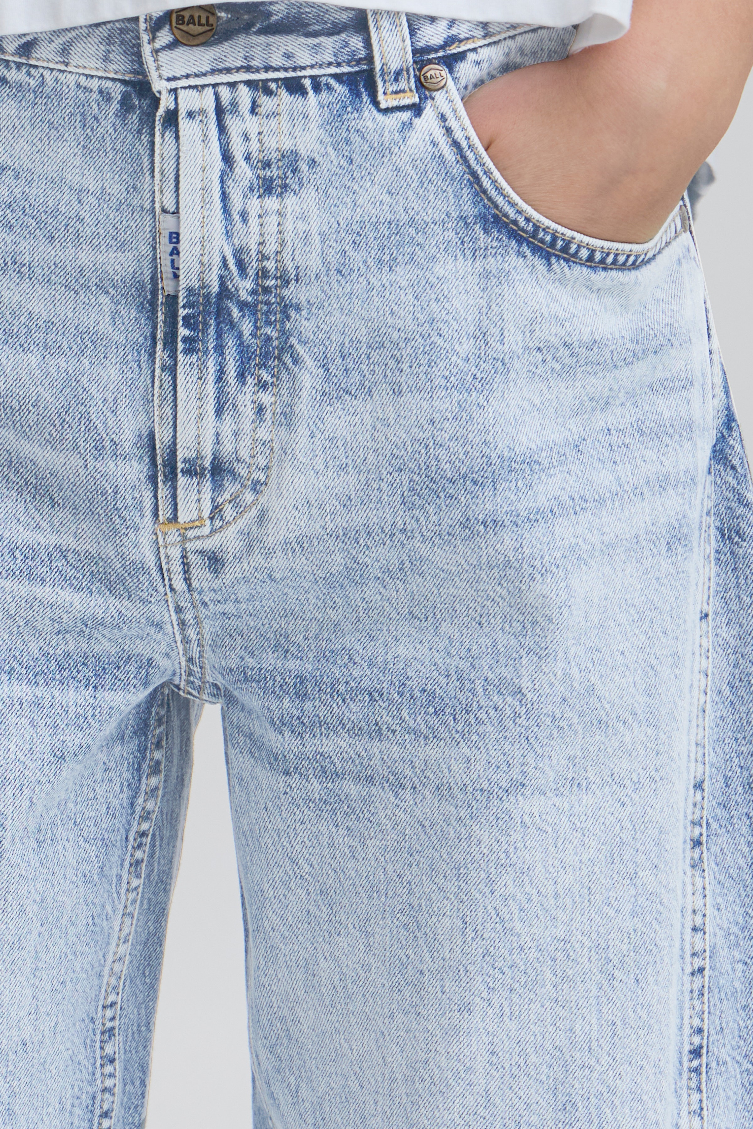 BACAVI Jeans LOOKBOOK DETAIL 50405101-204625