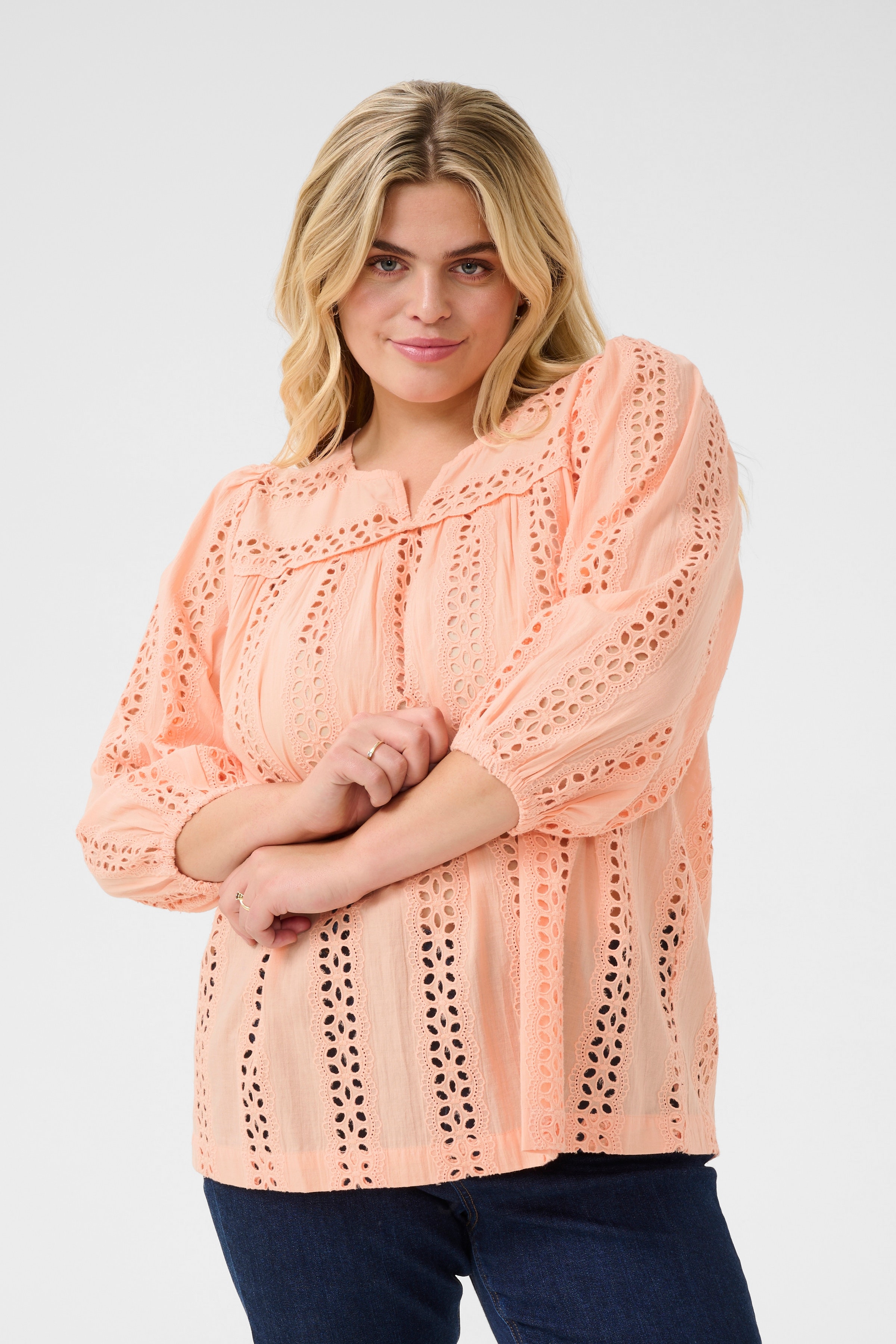 KCrandi Blouse LOOKBOOK FRONT 10583093-141228