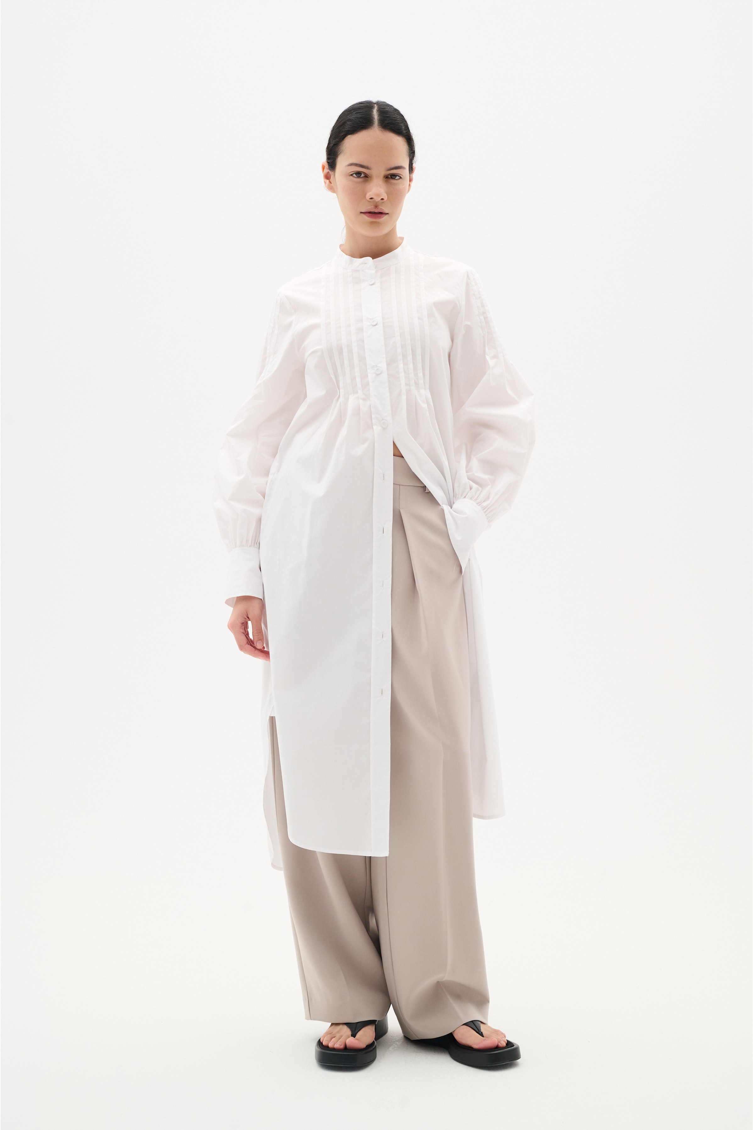 ConorIW Kjole LOOKBOOK FRONT 30110230-300001