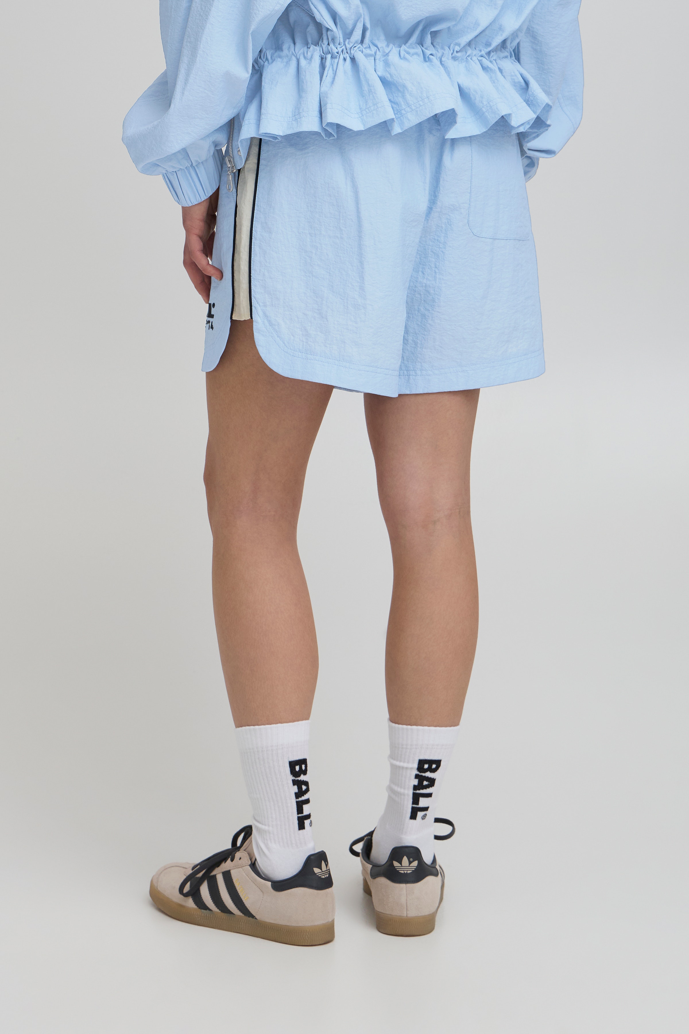 BASTELLA Shorts LOOKBOOK FRONT 50405244-144214