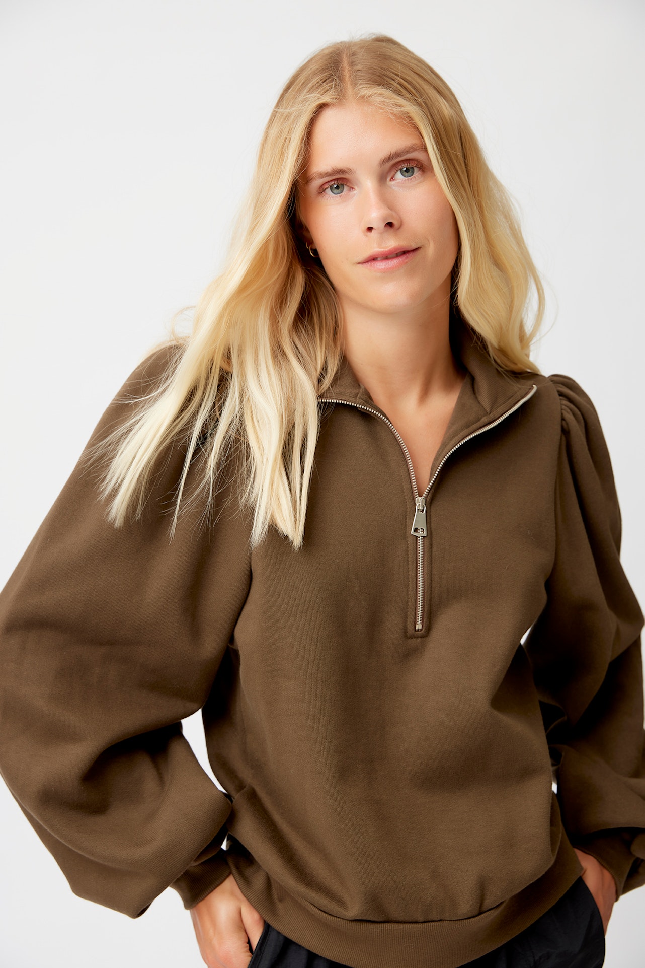 NankitaGZ Sweatshirt LOOKBOOK BACK 10905581-101708