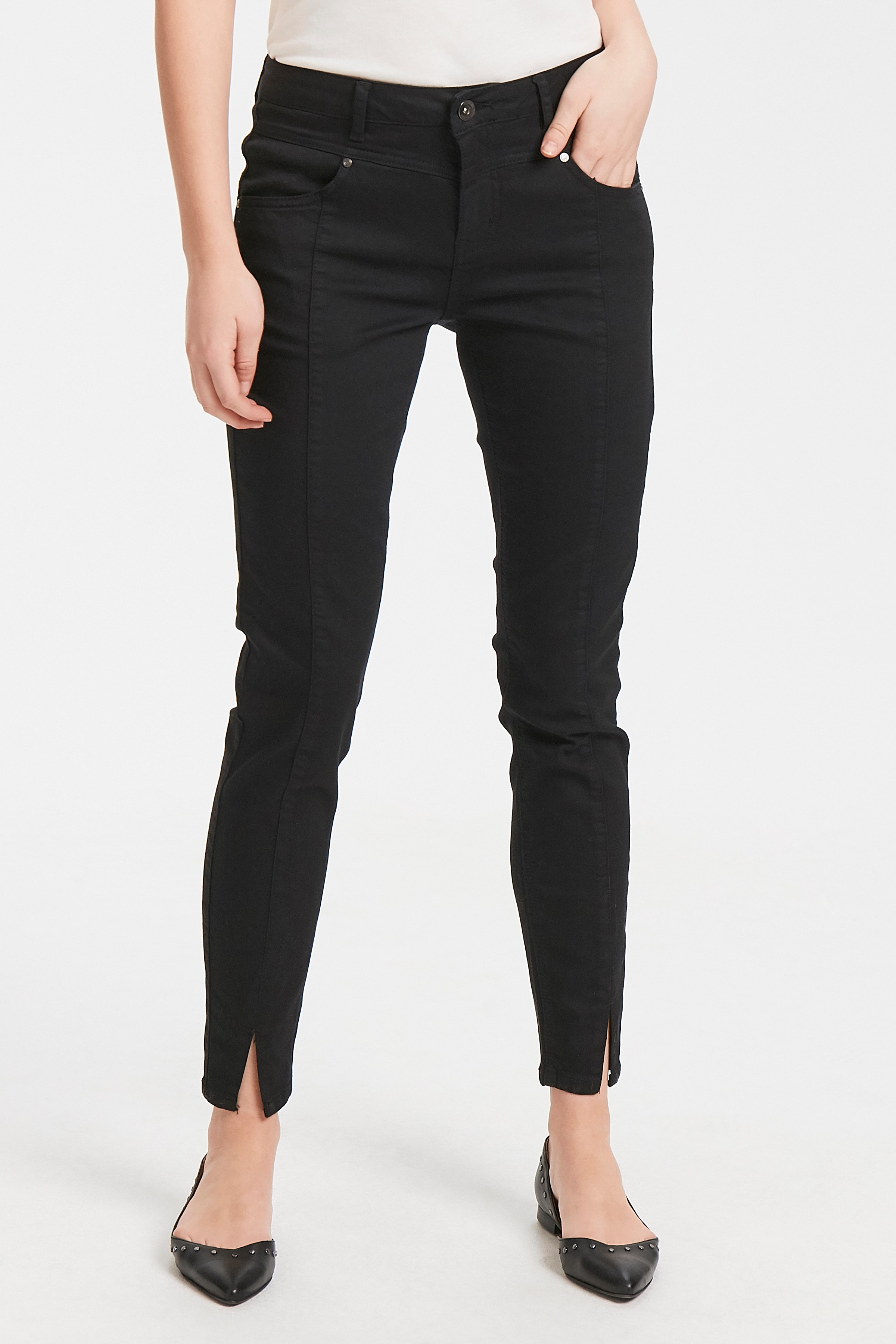 Jeans LOOKBOOK FRONT 10604378-61907