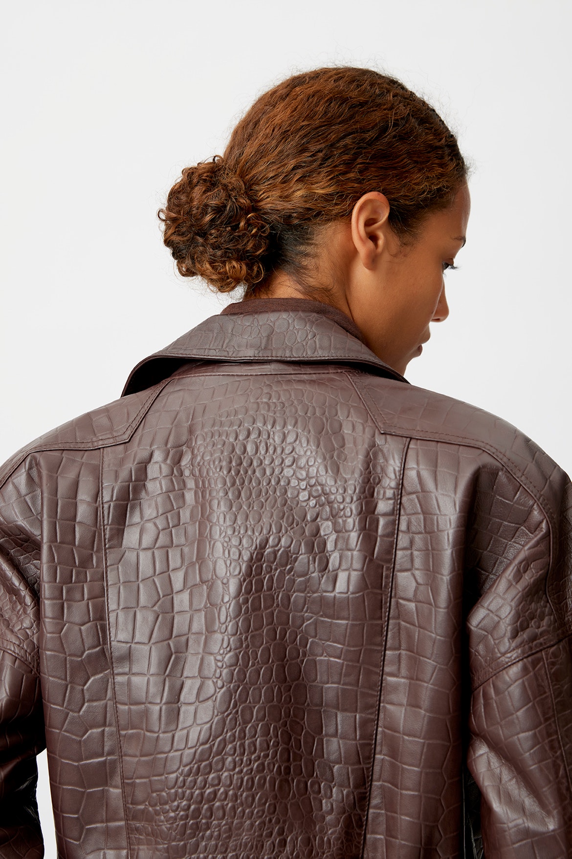 SallyGZ Leatger jacket LOOKBOOK BACK 10905489-101722